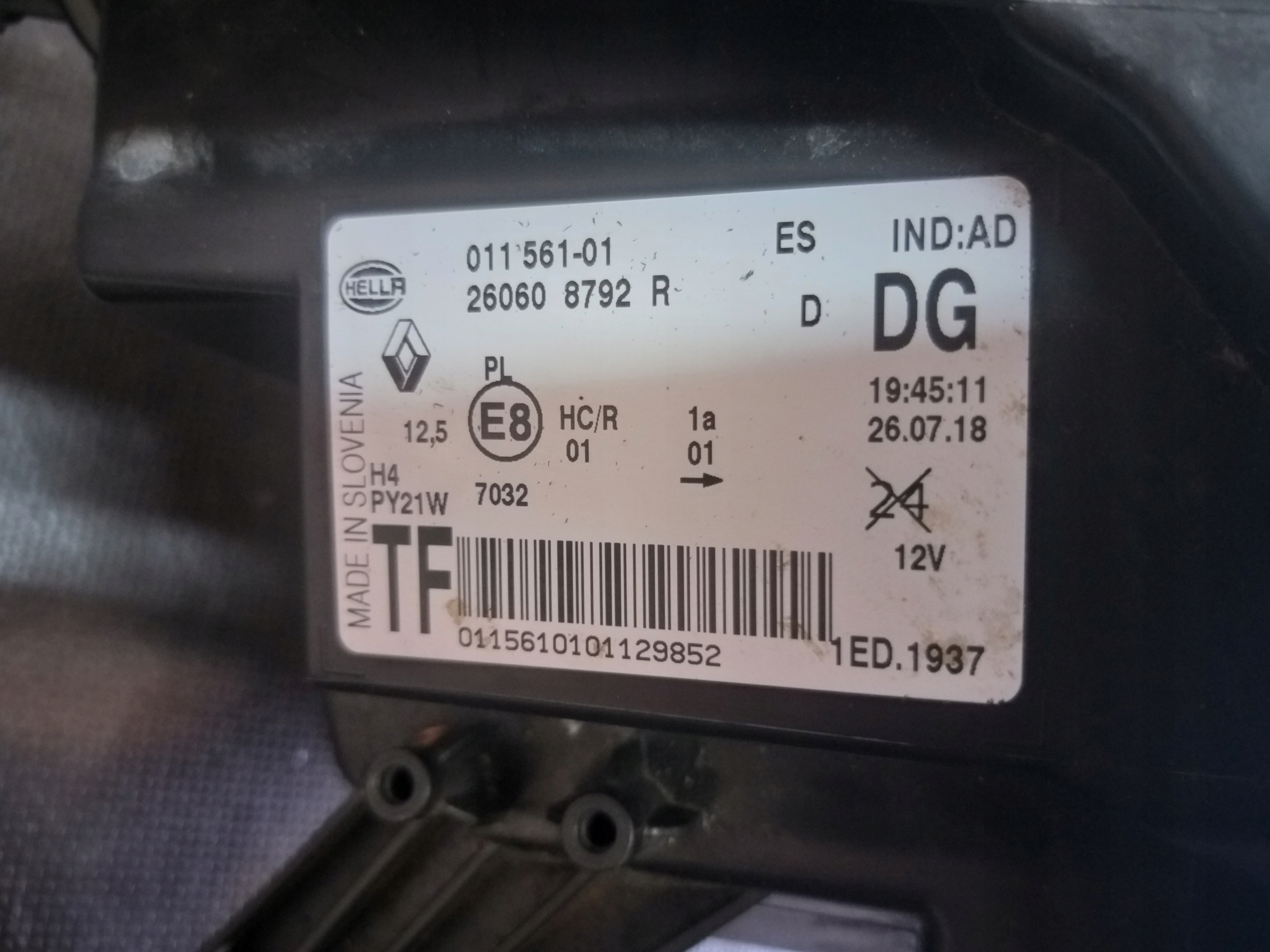 LIGHT FRONT LEFT RENAULT TWINGO III 3 14