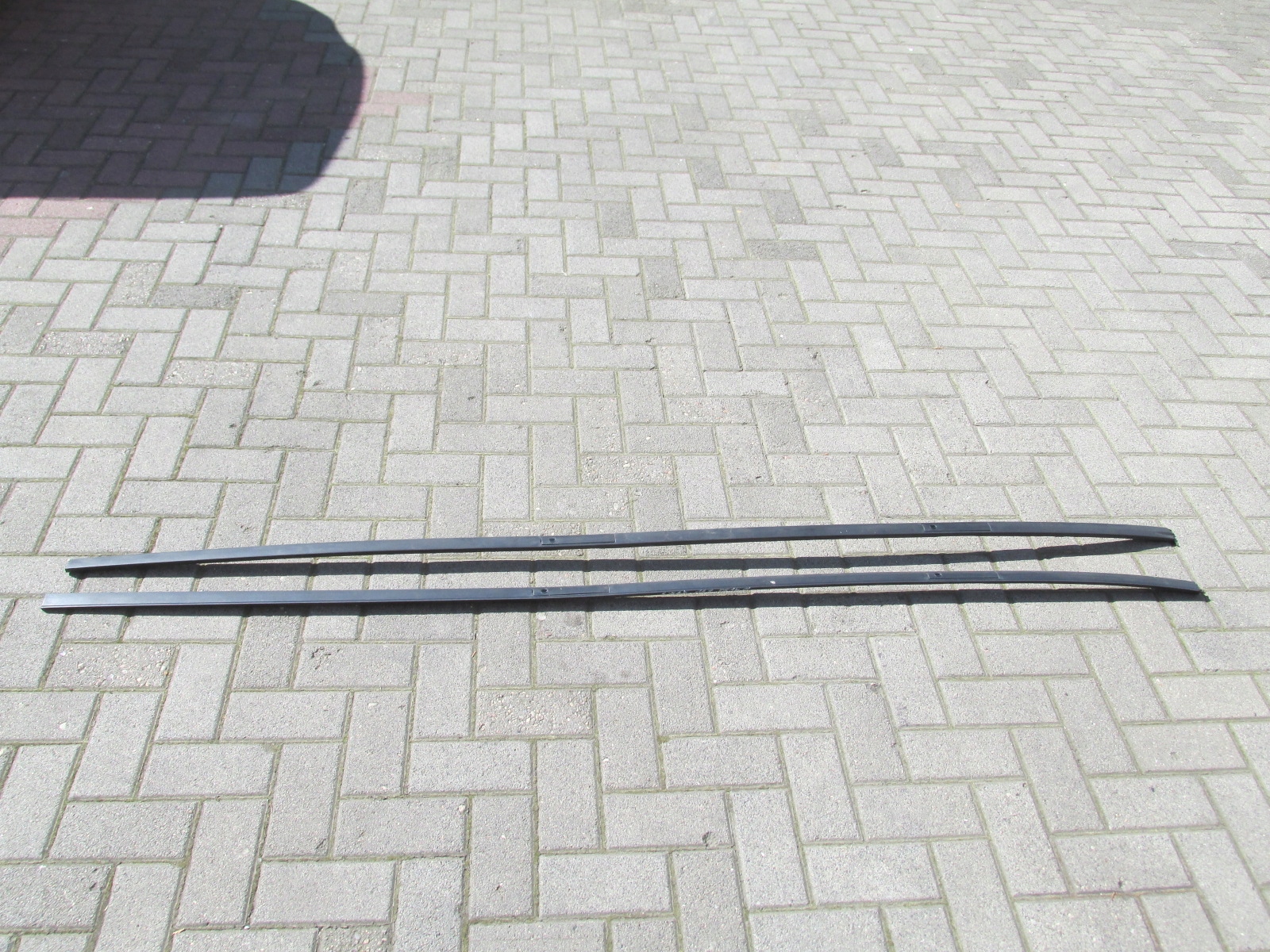 LISTWA DACHOWA PRAWA LEWA S MAX 2007 ROK