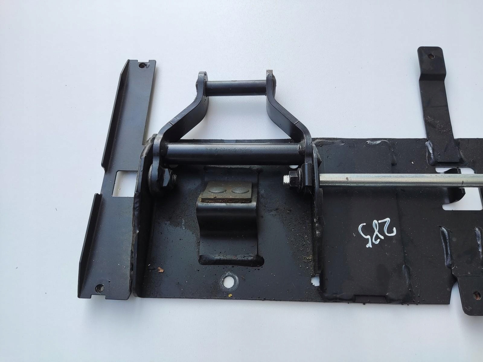 Support plaque Porte Siège Arrière LAND ROVER DEFENDER 2007-2014