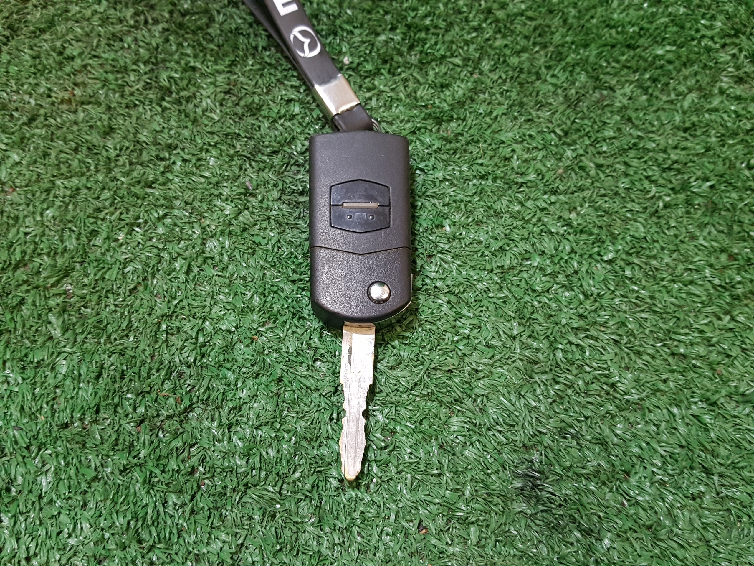 ignition Z KLUCZYKIEM MAZDA 3 II 3M51-3F880-AD