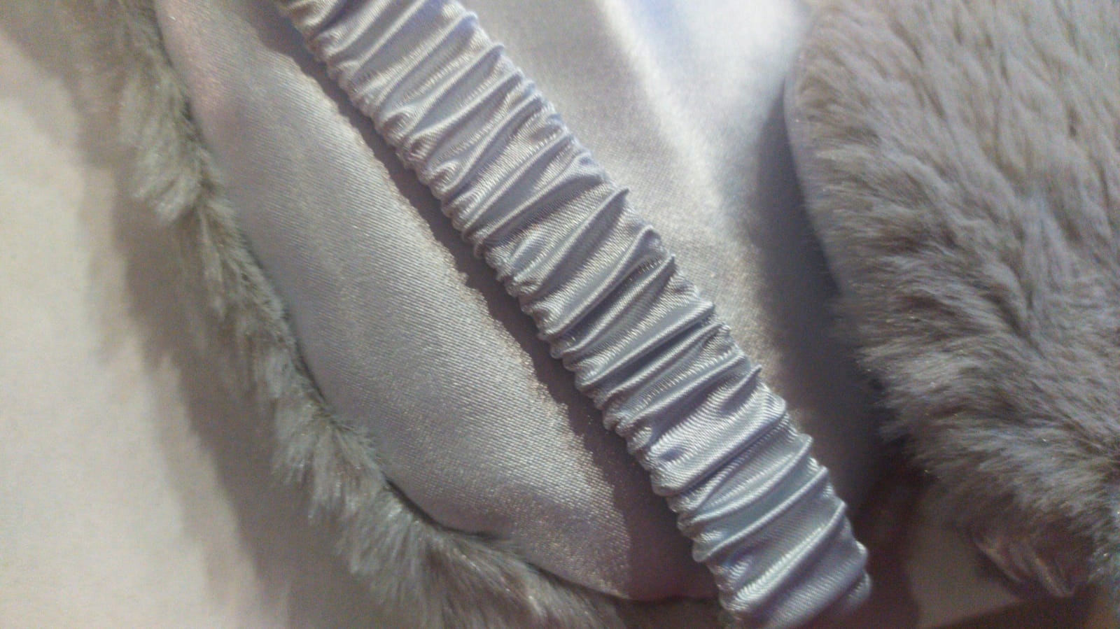 OPASKA * MASKA NA OCZY DO SPANIA FUTERKO-SZARA Model OPASKA