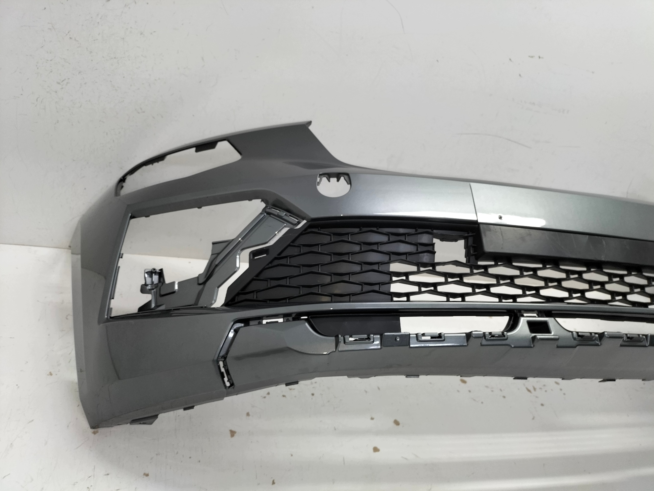 front bumper front SKODA KAMIQ LIFT 23