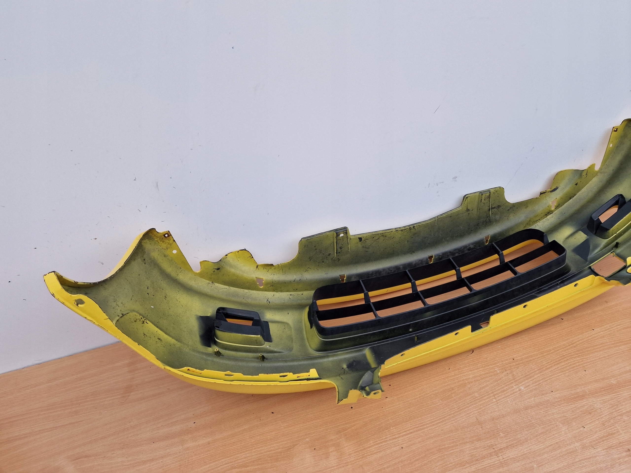 HONDA LOGO CITY bumper front original 98-01 ROK