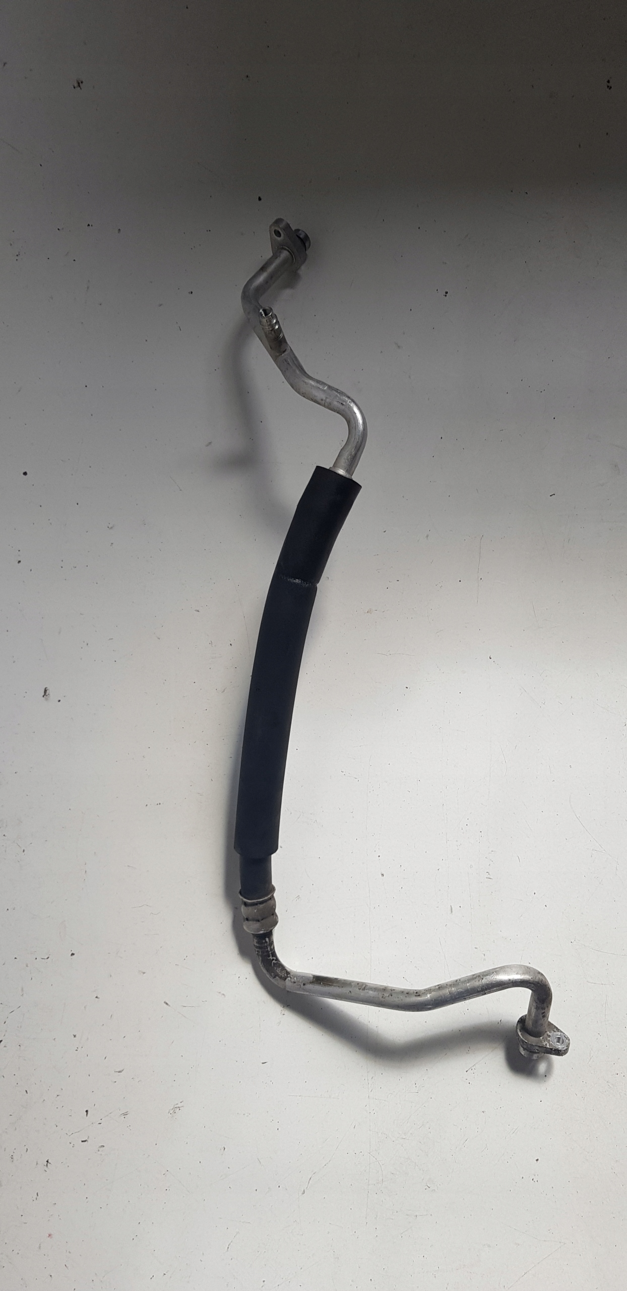 КАБЕЛЬ КОНДИЦІОНЕРА NISSAN JUKE 92460BV81A