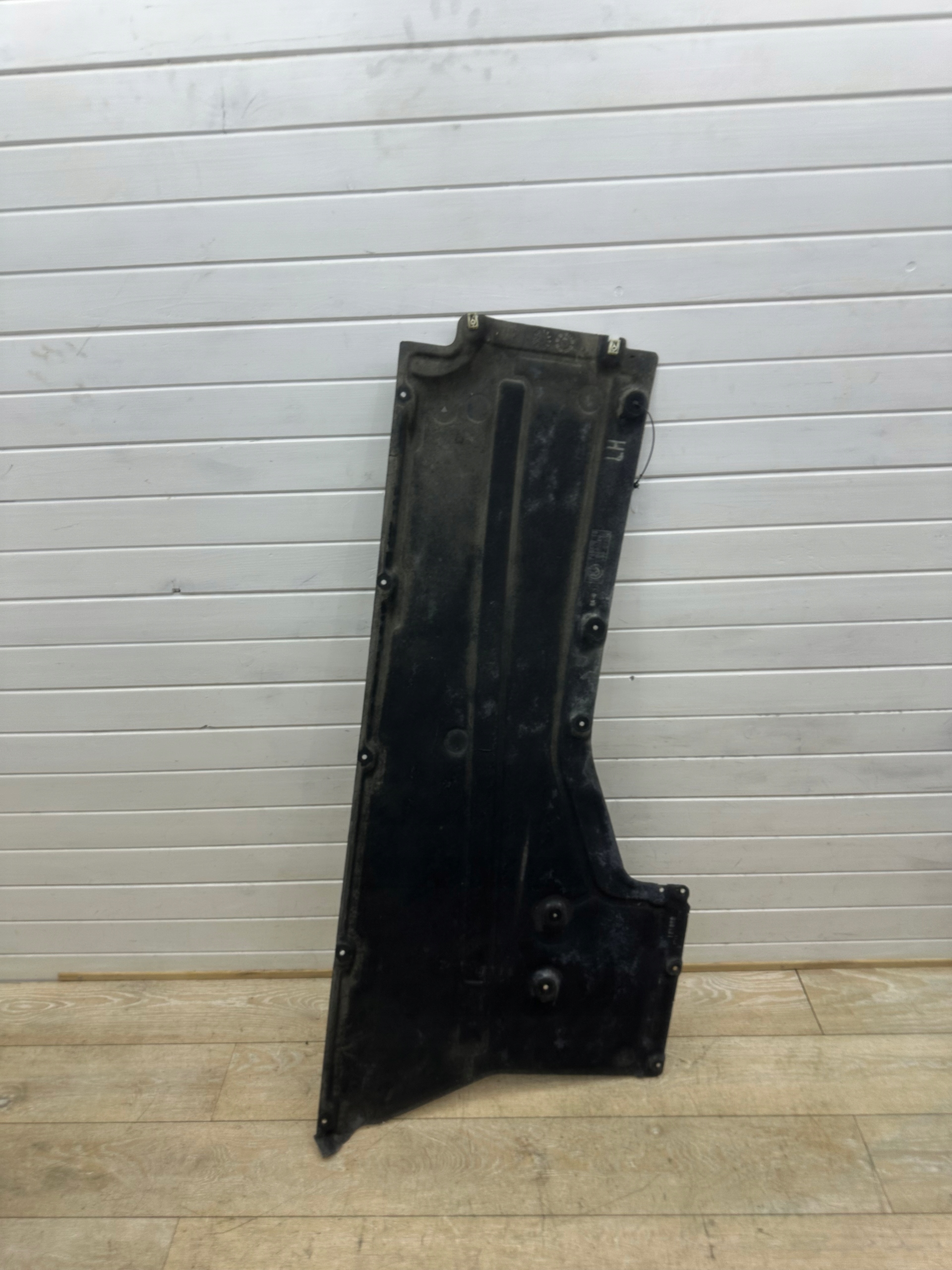 Blende Abdeckung Unterfahrschutz abdeckung BODEN rechts BMW 5 G30 G31 2017 74850610