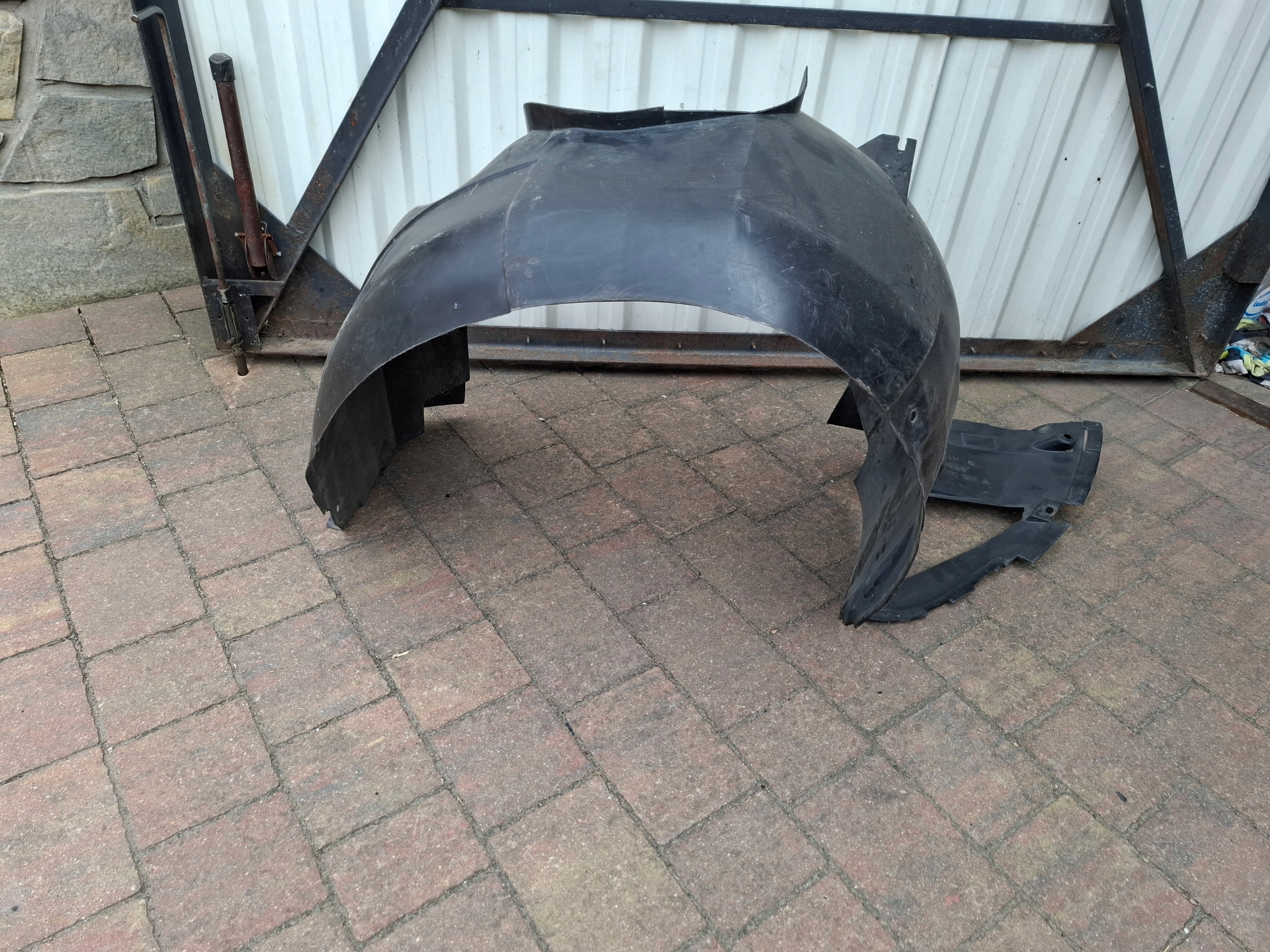 mudguard right PORSCHE 996 991 BOXSTER 99650420404