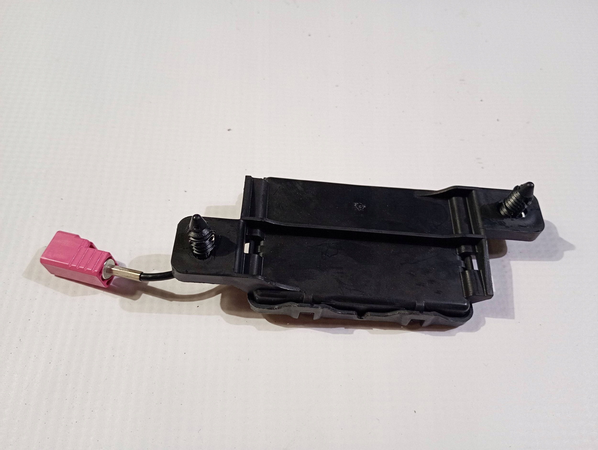 modul Vezerlő egység antenowy sensor erösítö Dodge RAM 1500 2019