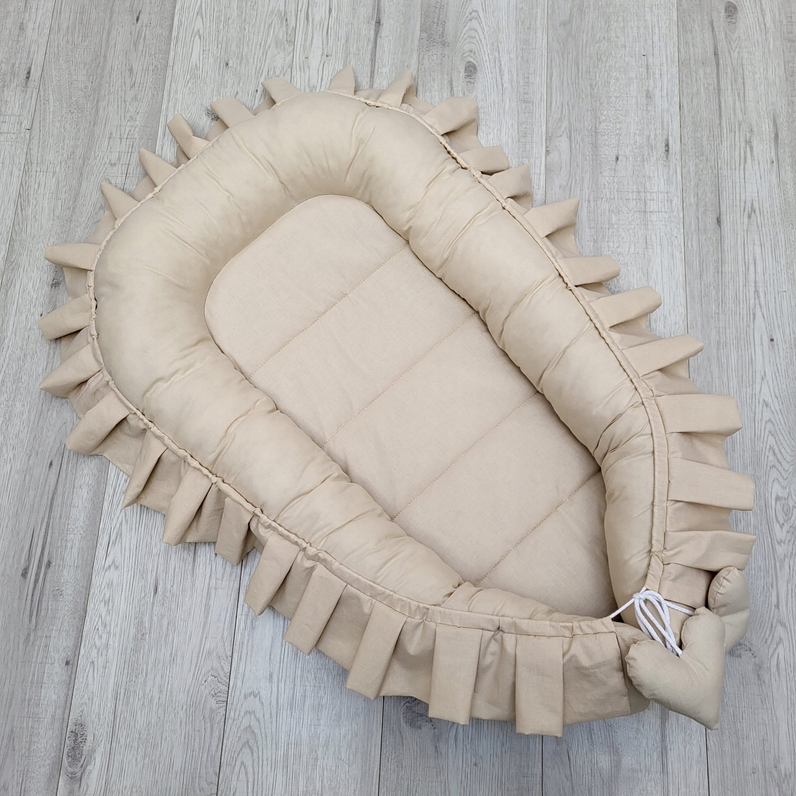 EDISA - Kokon niemowlęcy gniazdko falbanka 90x50 bawełna + materacyk Marka inna marka