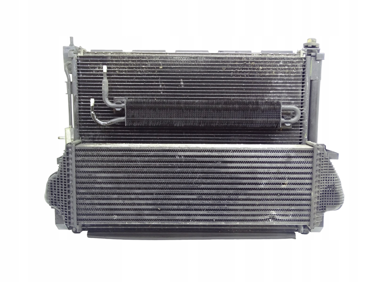 chladič intercooler ventilátor JEEP GRAND CHEROKEE WK2 3.0 CRD 52014708AB