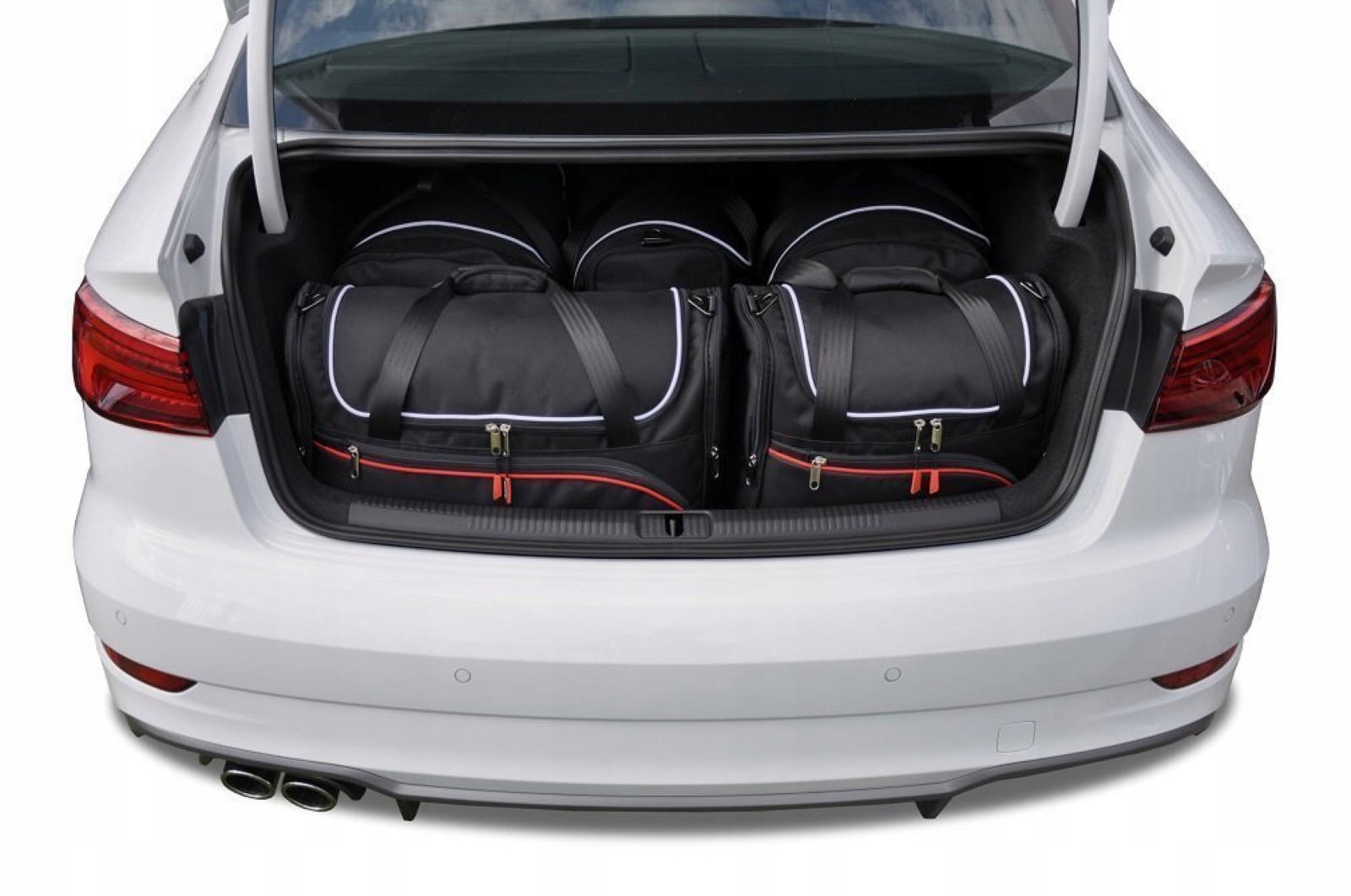 J&j Automotive Sada 5ks cestovných tašiek Aero pre Audi A3 Limousine 2013+