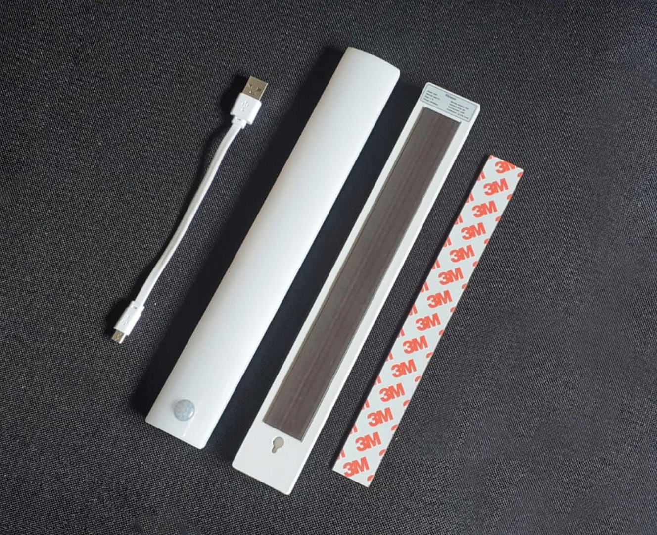 Lampka LED z CZUJNIKIEM RUCHU na USB BEZPRZEWODOWA Lampeczka na korytarz Marka inna marka