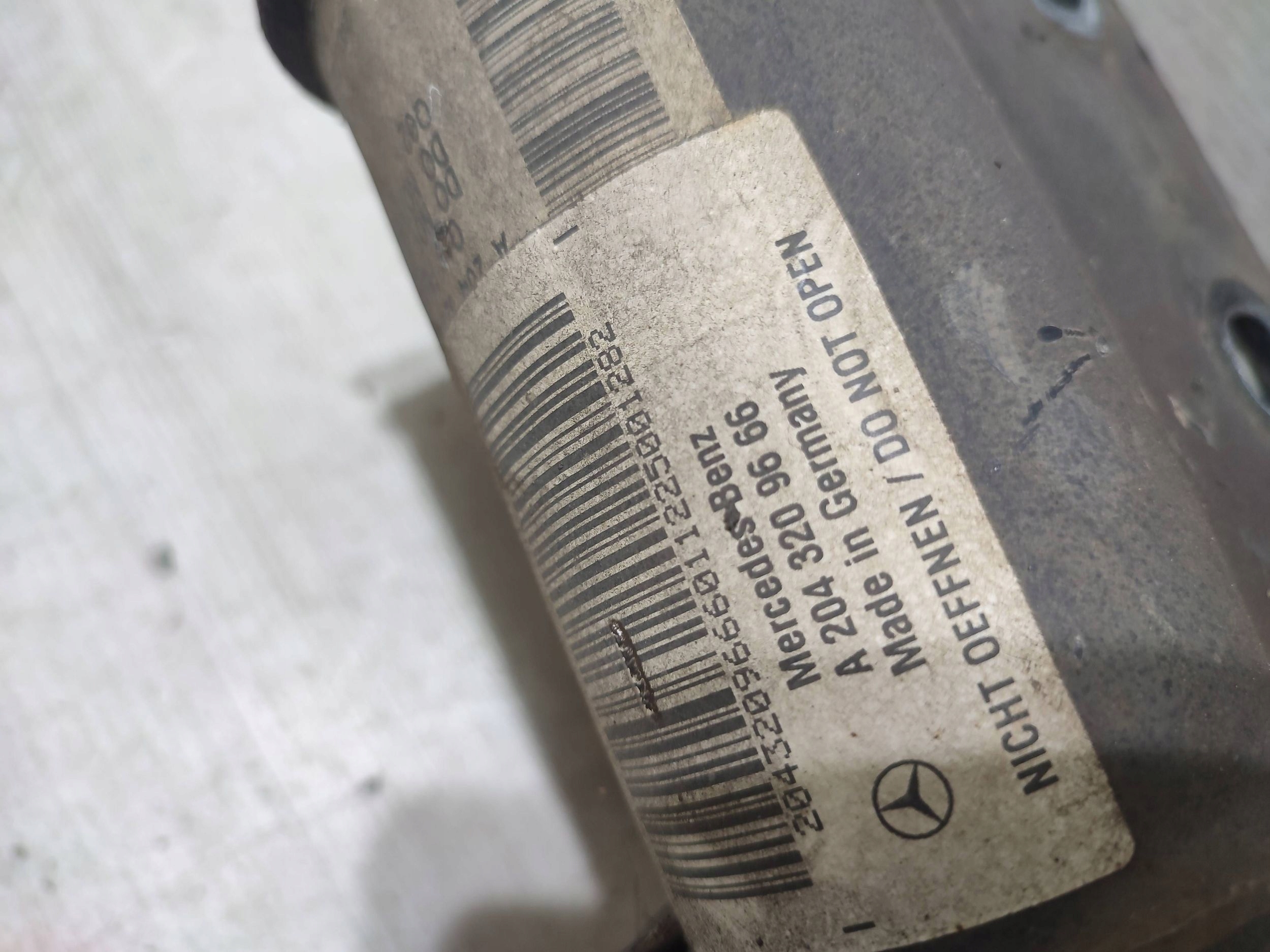 Mercedes-Benz GLK (X204) 2013 front right shock absorber front