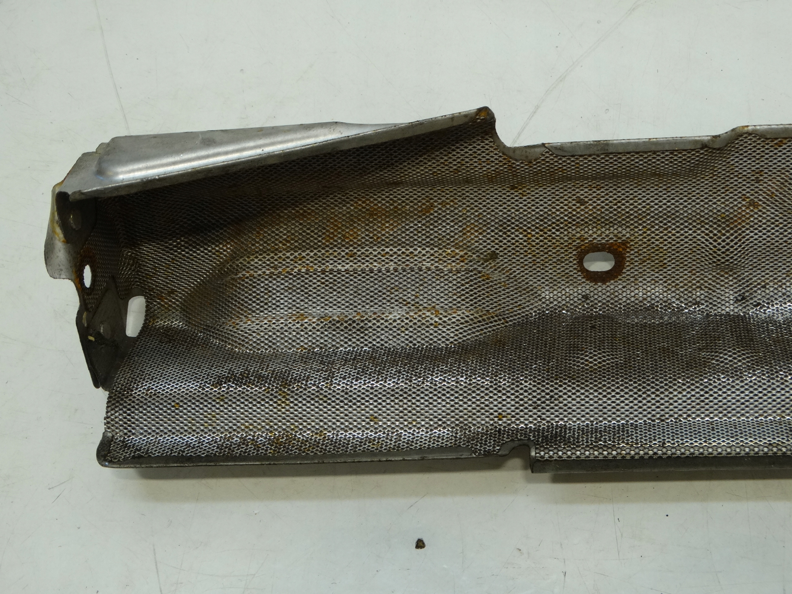 cover heat shield header pipe BMW 1 F20 2013R. 8509117