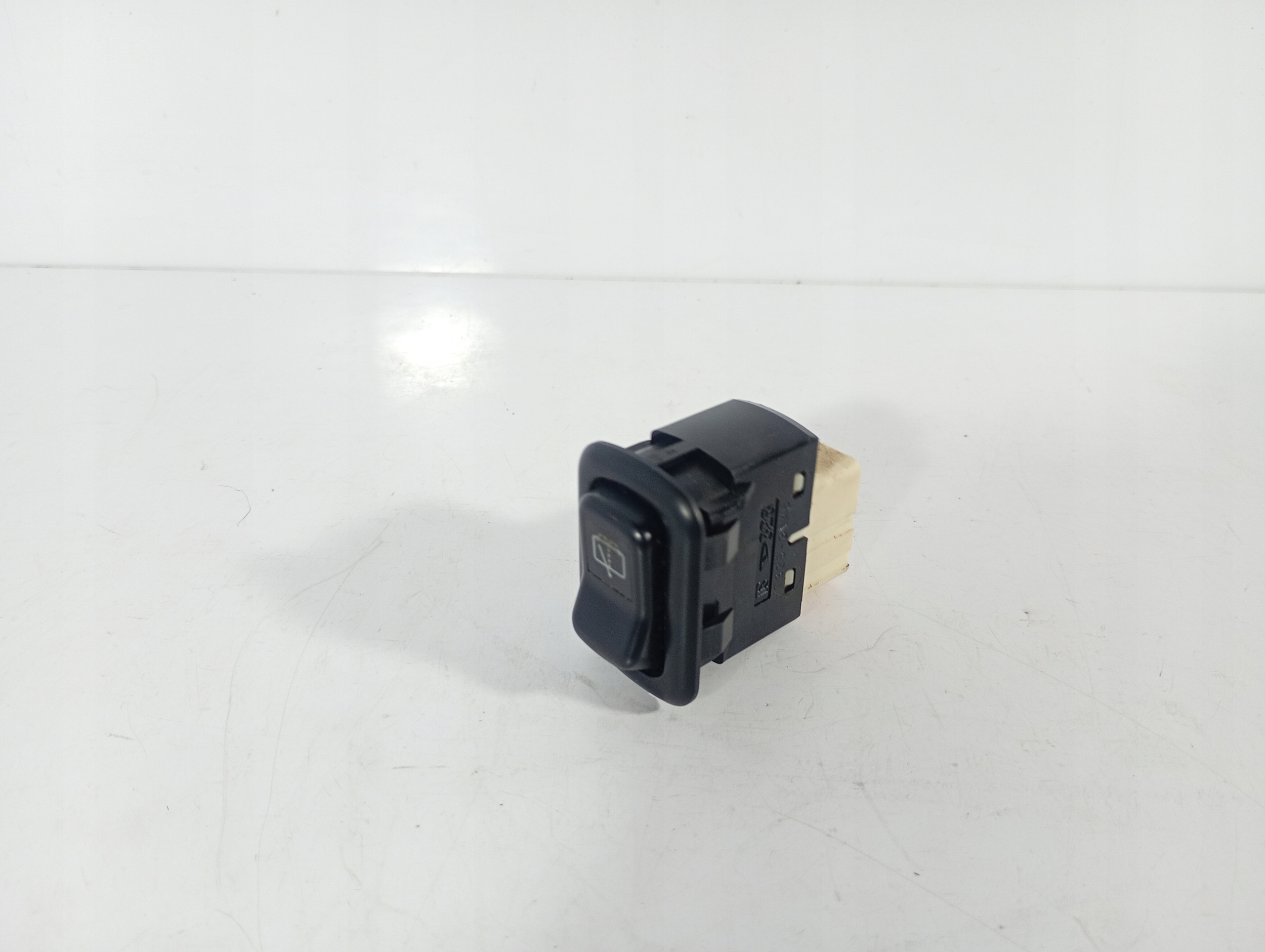 Daihatsu Sirion l 05-13 switch button washers OE T3283V45