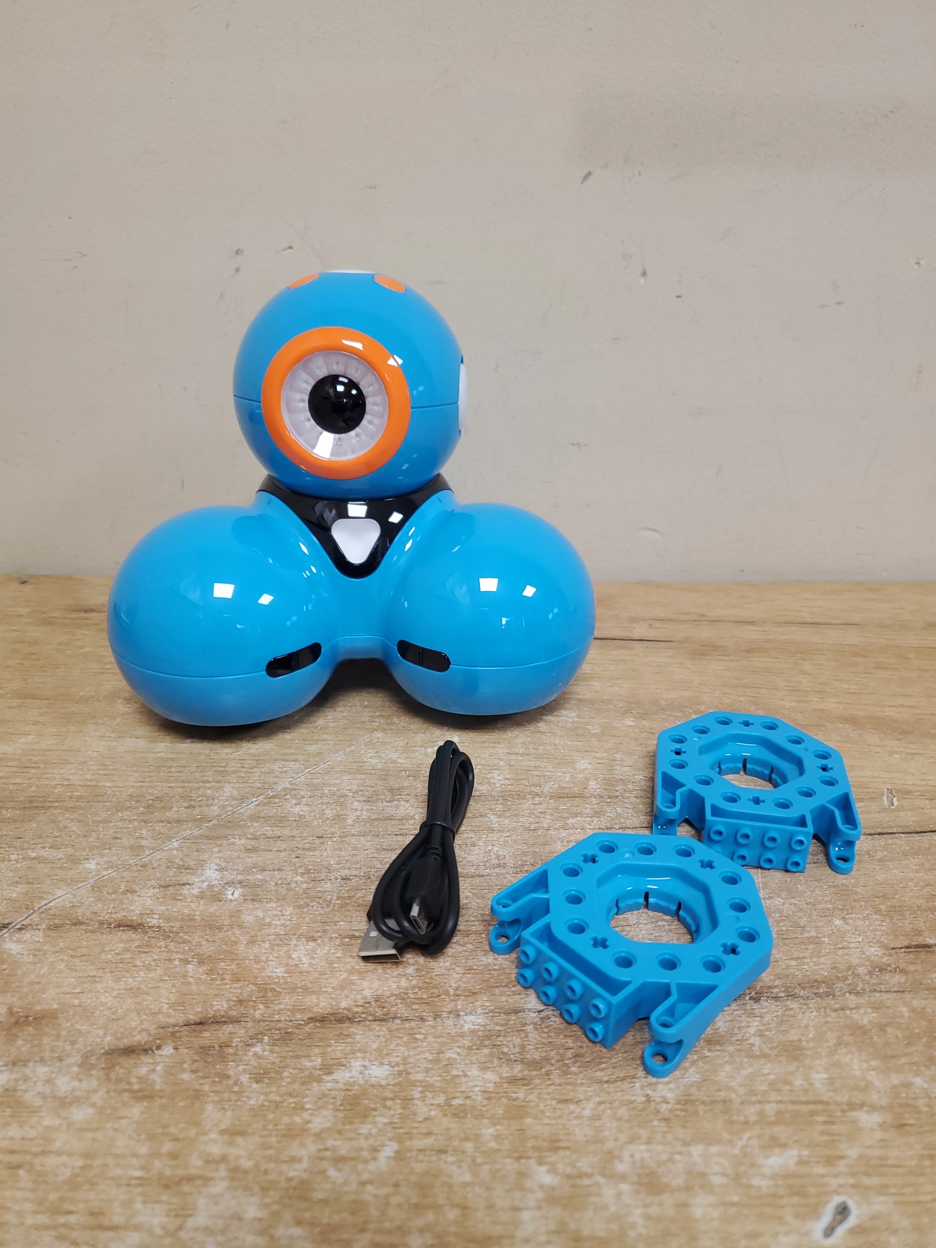 WONDER WORKSHOP ROBOT EDUKACYJNY DLA DZIECI Rodzaj do programowania i kodowania