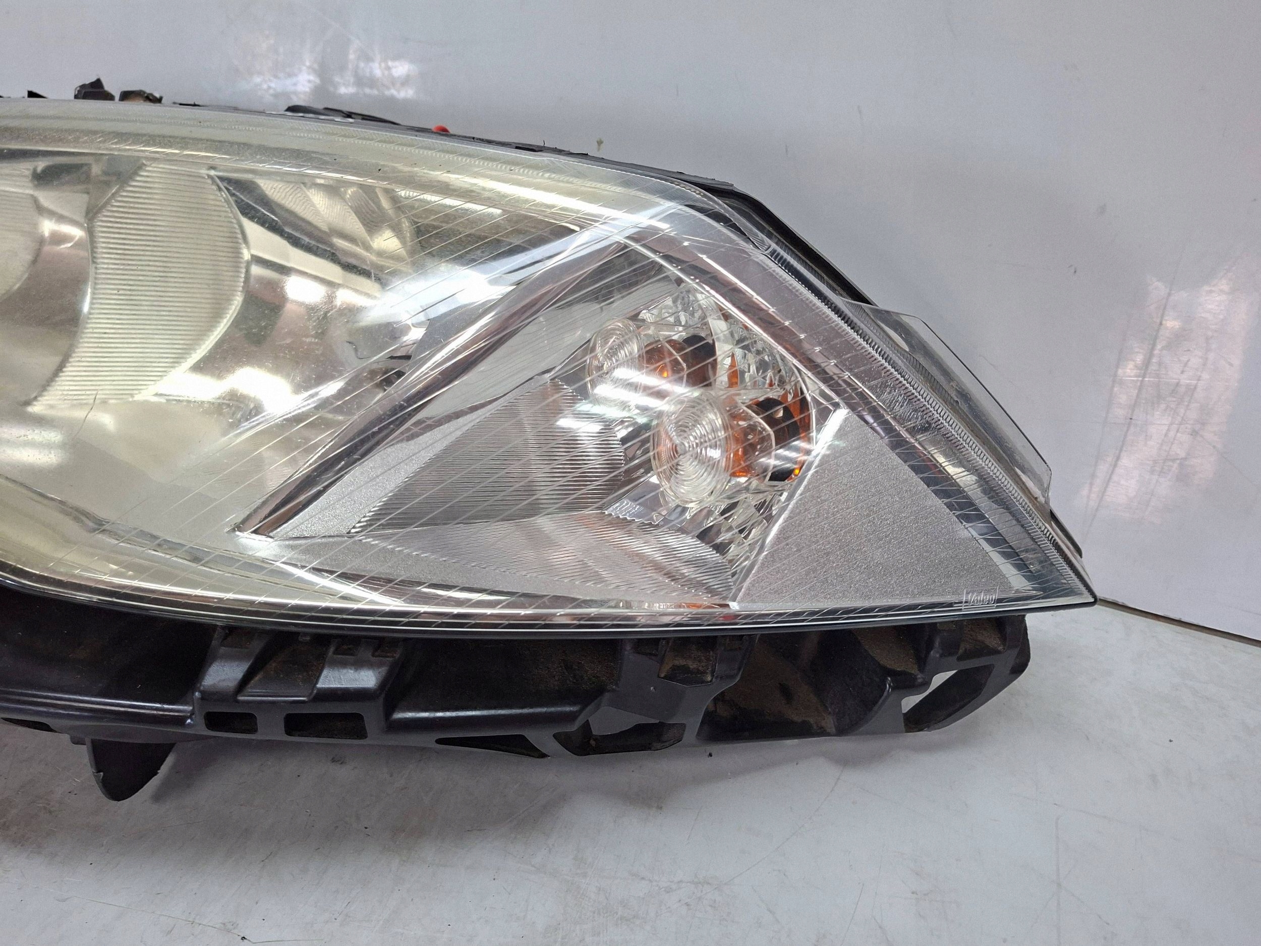 light front left 820073220J RENAULT MEGANE II 2003