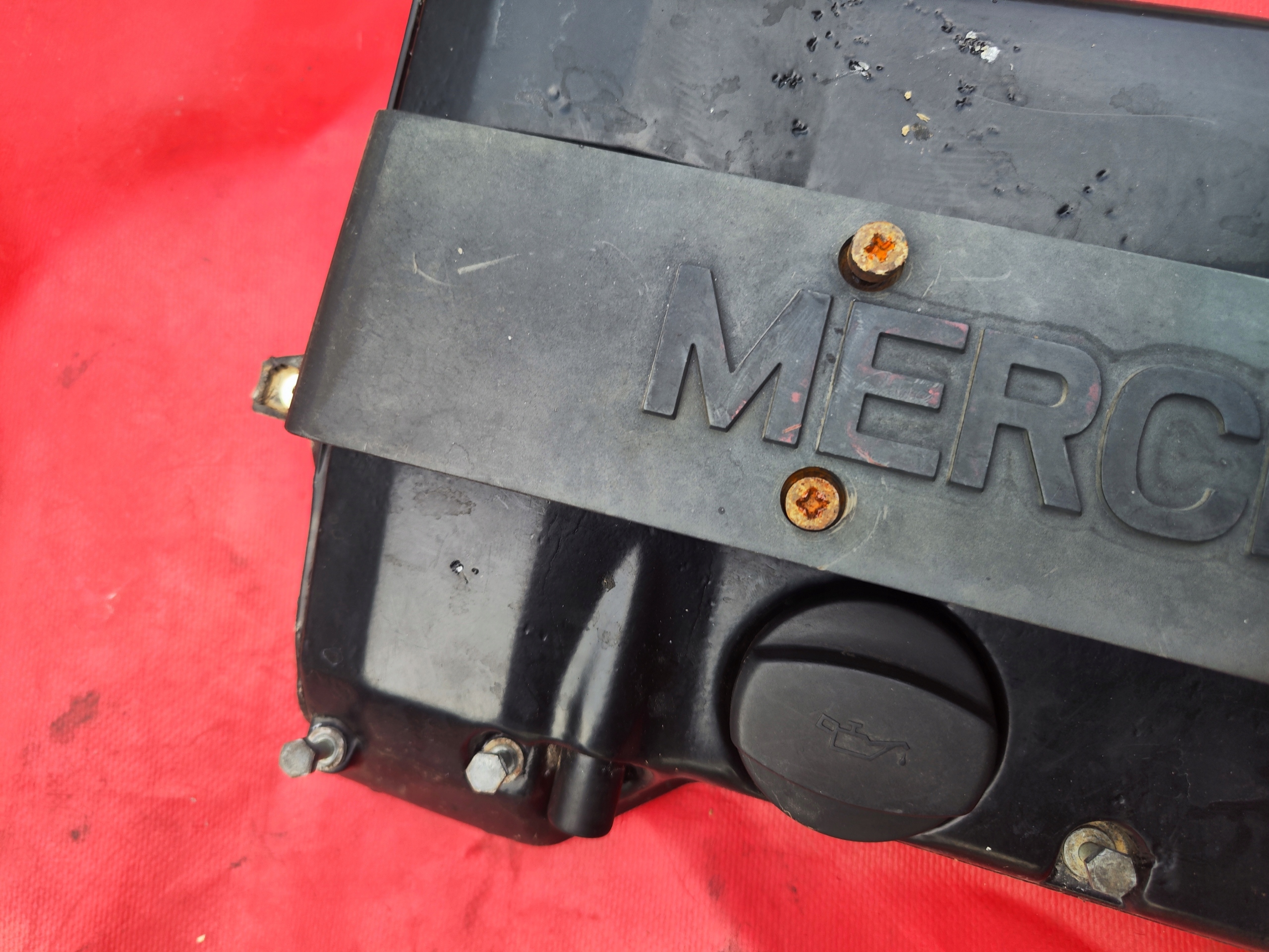 Abdeckung der Ventile MERCEDES W124 W140 3.0 E 300SE 320 1040160405