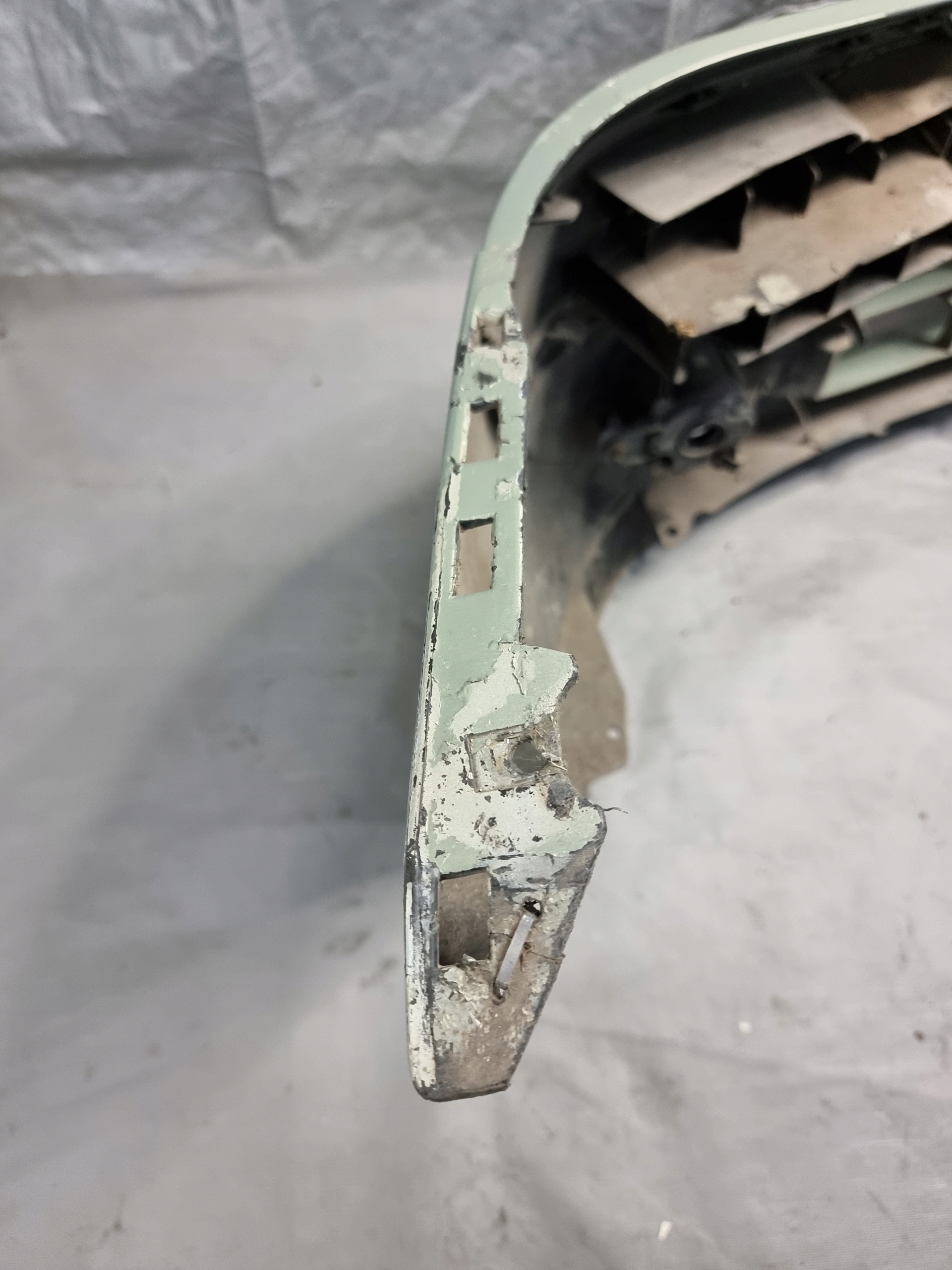 bumper front RENAULT CLIO 2