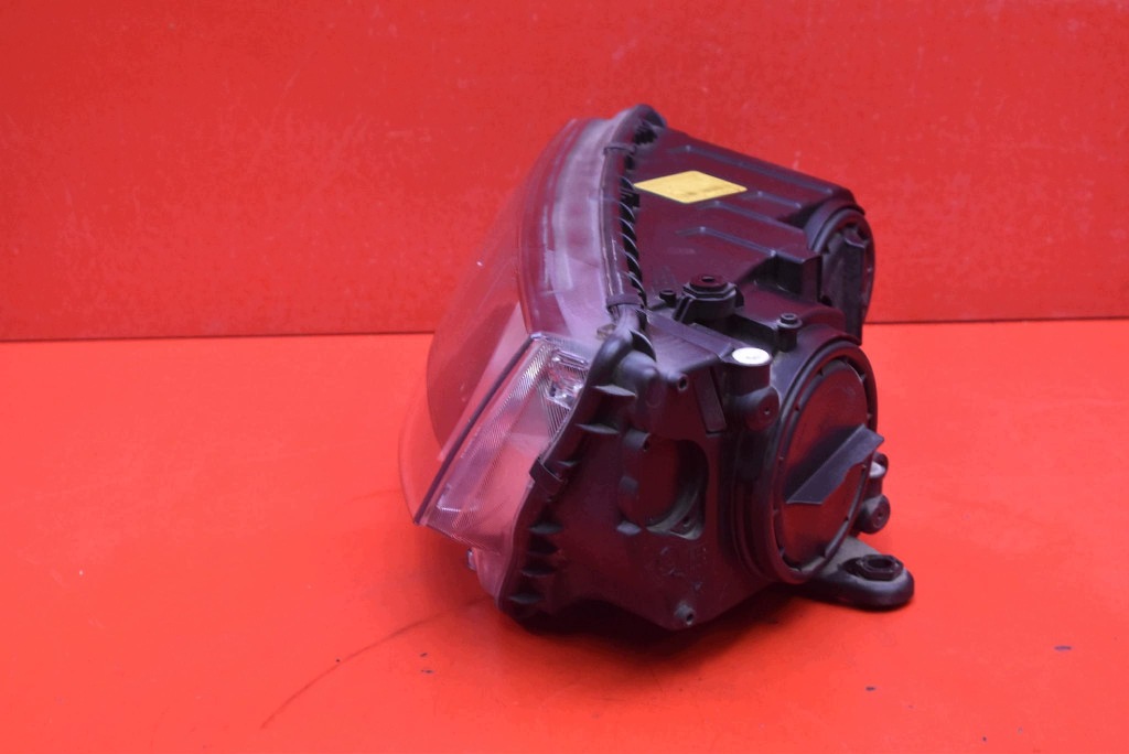 REFLEKTOR left light front EU 5E1941015 SKODA OCTAVIA 3 III 13-17