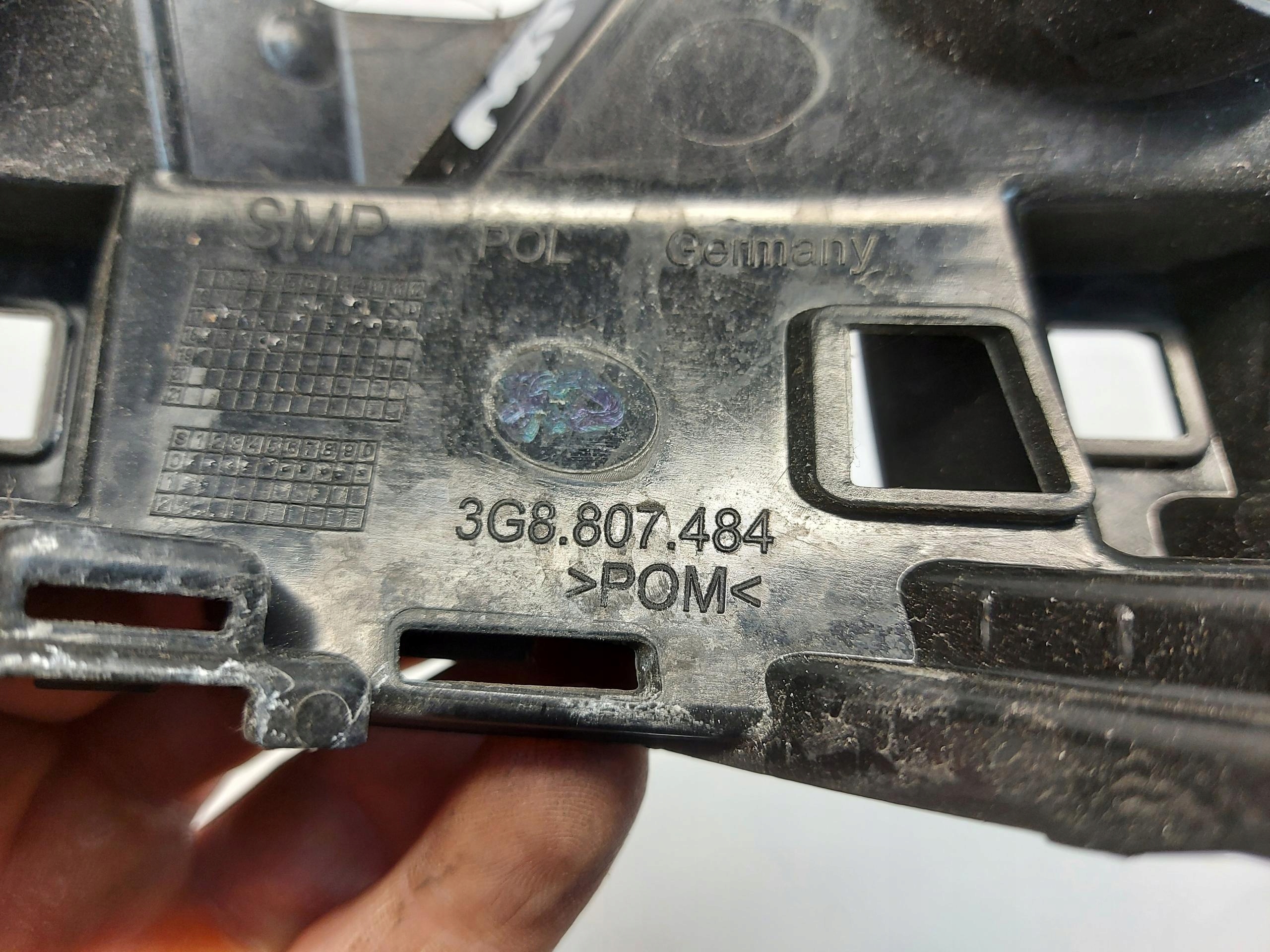 VW Arteon 3G8 2018r bumper bracket right rear part 3G8807484