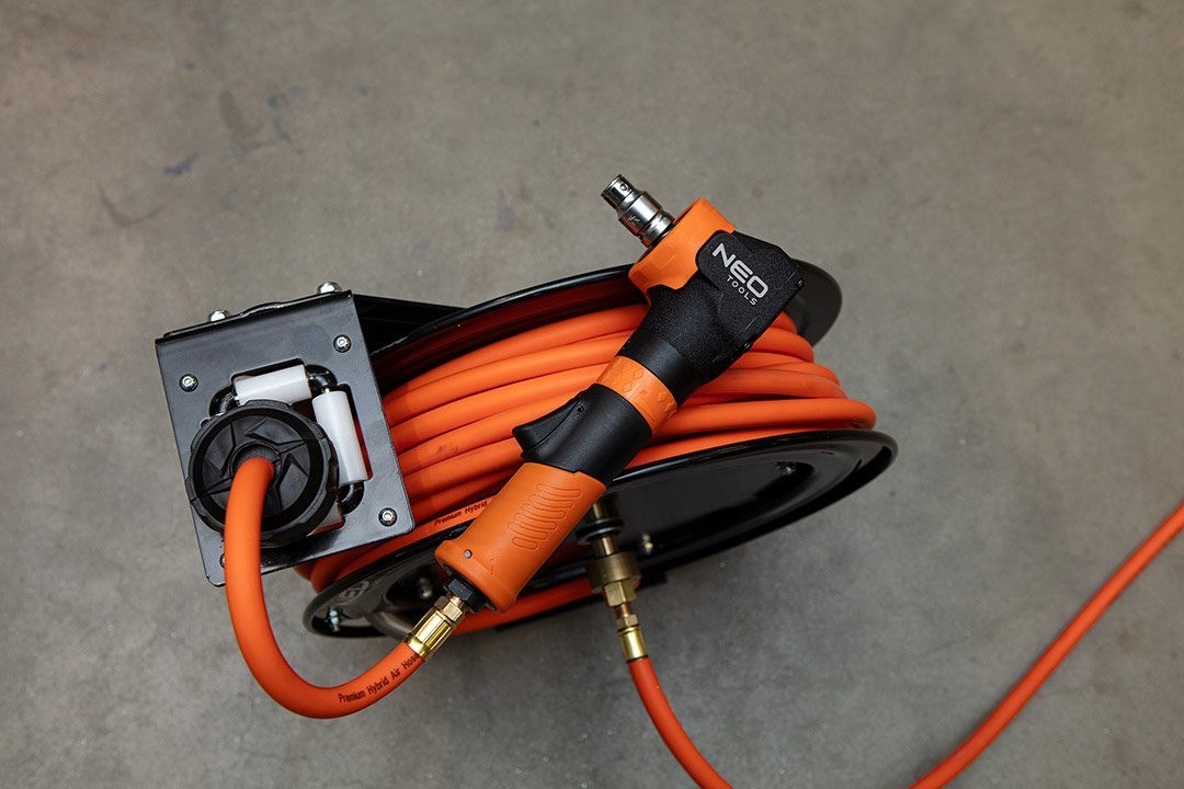 ZWIJADŁO PNEUMATYCZNE, METALOWE, OTWARTE, 9,5MM*15M Marka Neo Tools