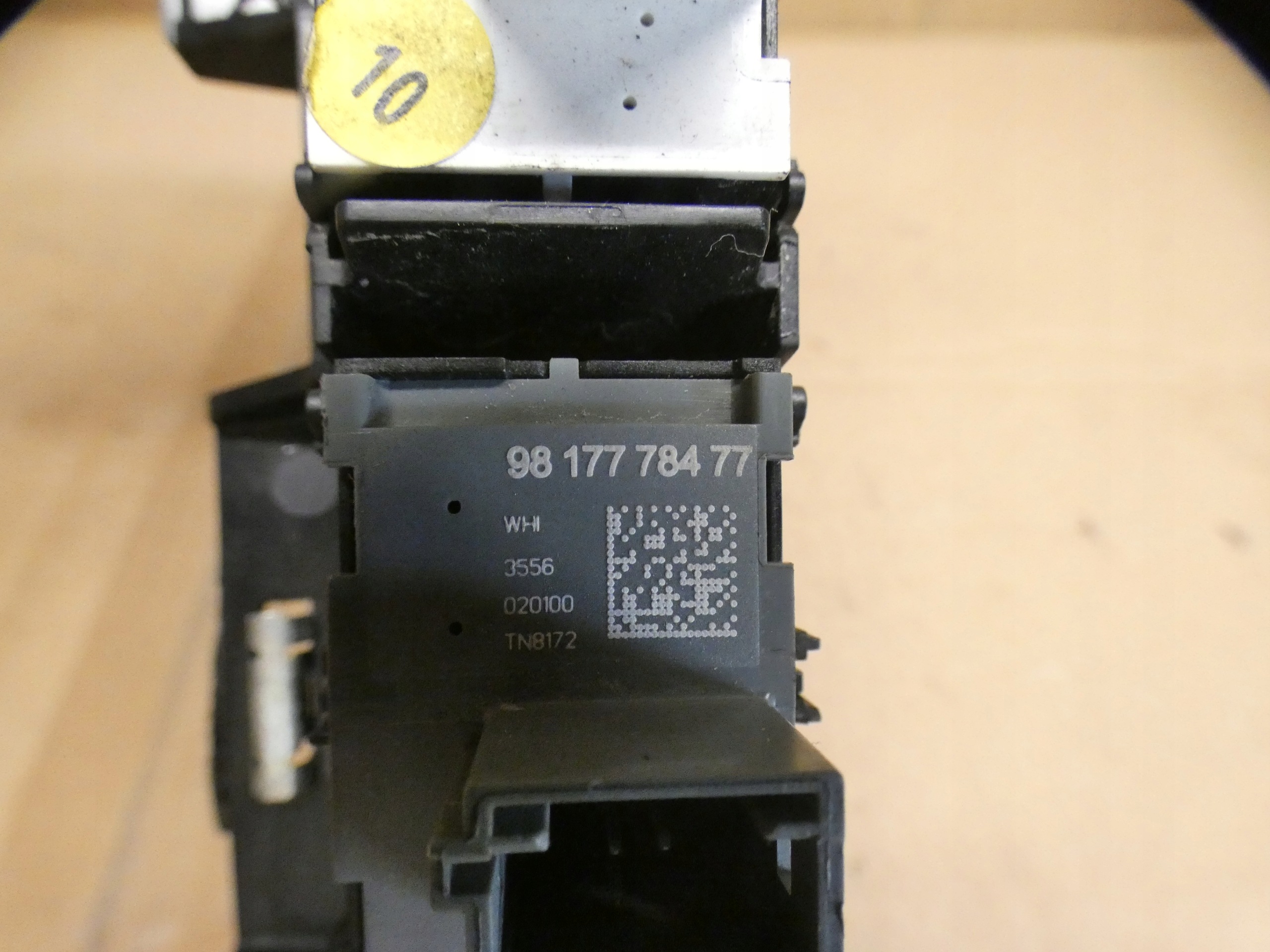 CITROEN DS7 PANEL window control switch 9821893877