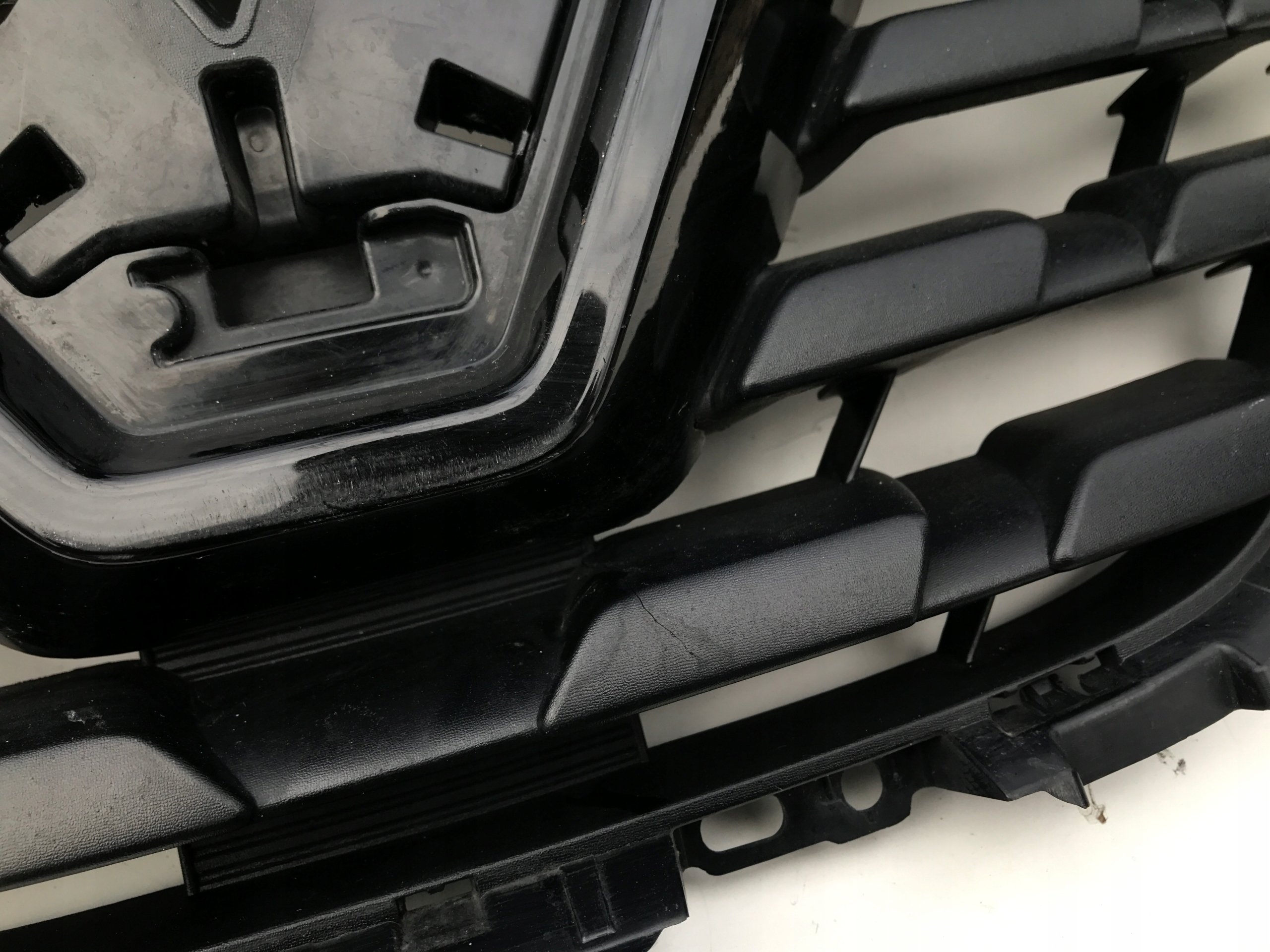 Renault Kadjar RFE Kühlergrill FRONTGRILL Kühlergitter - Thumbnail 4