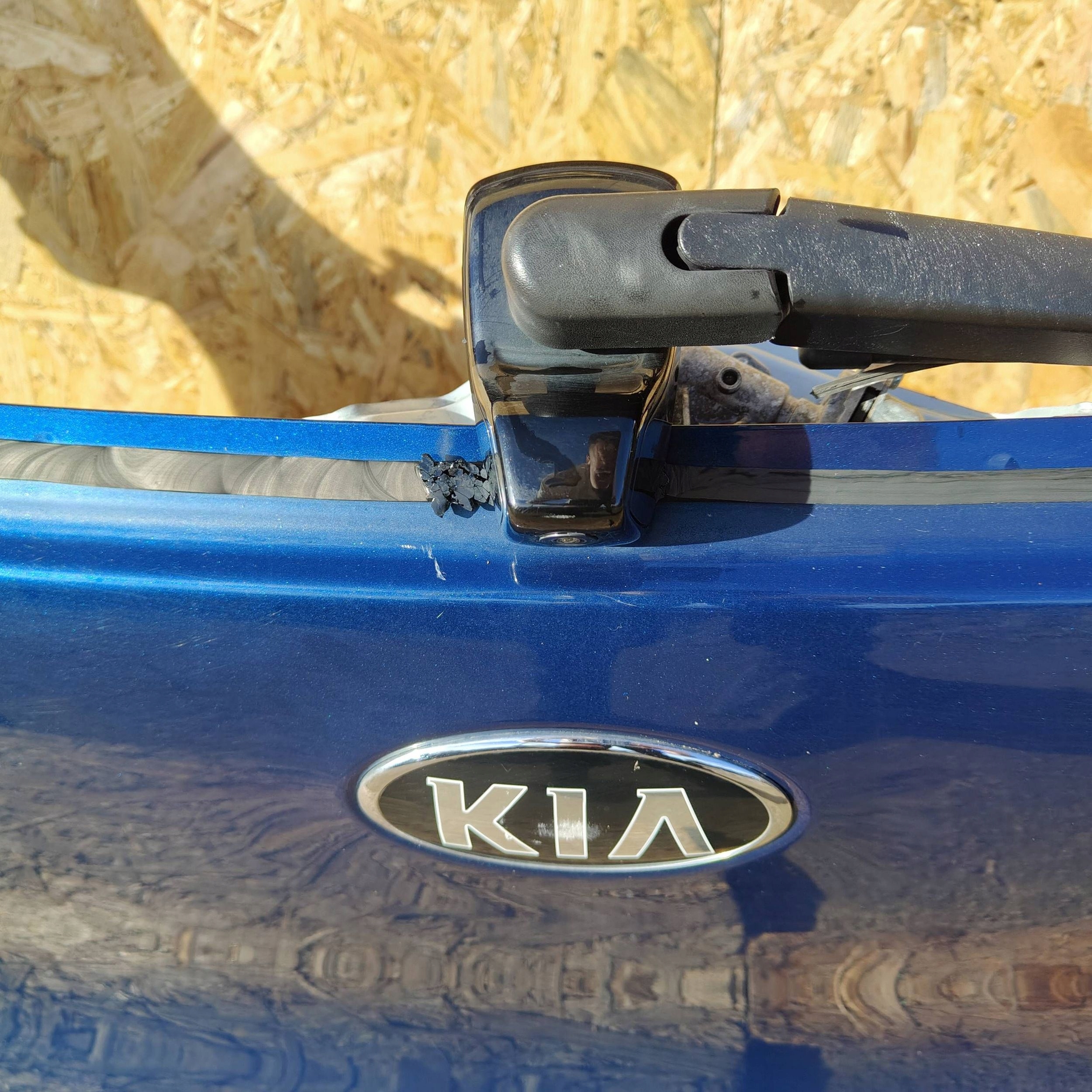 trunk door boot rear part KIA Niro kamera