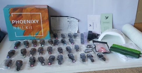 Phoenixy Sada Uv laků s lampou 48W 50 Kusů Startovací Sada pro ženy