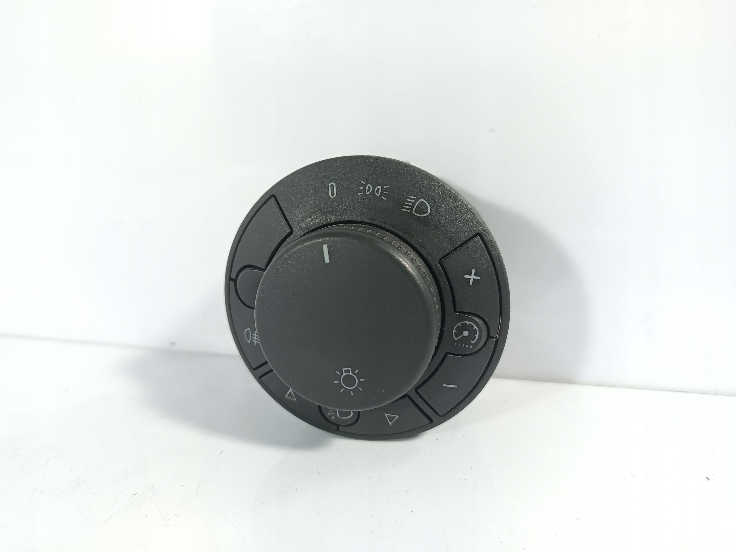 Opel Corsa D 06-11 switch switch button of the lights OE 13249396
