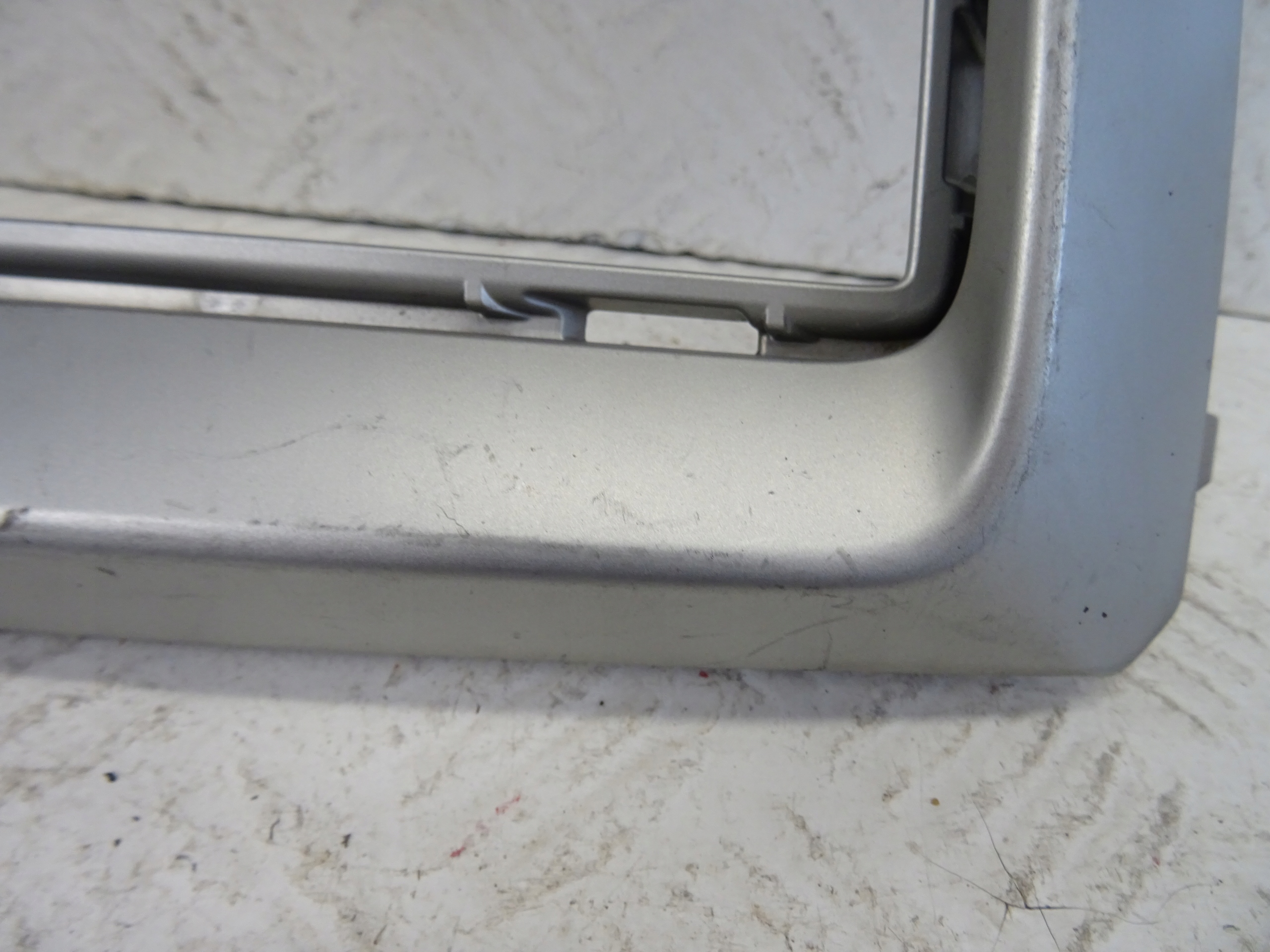 grid of a bumper front front left AUDI Q2 LIFT 81A853053