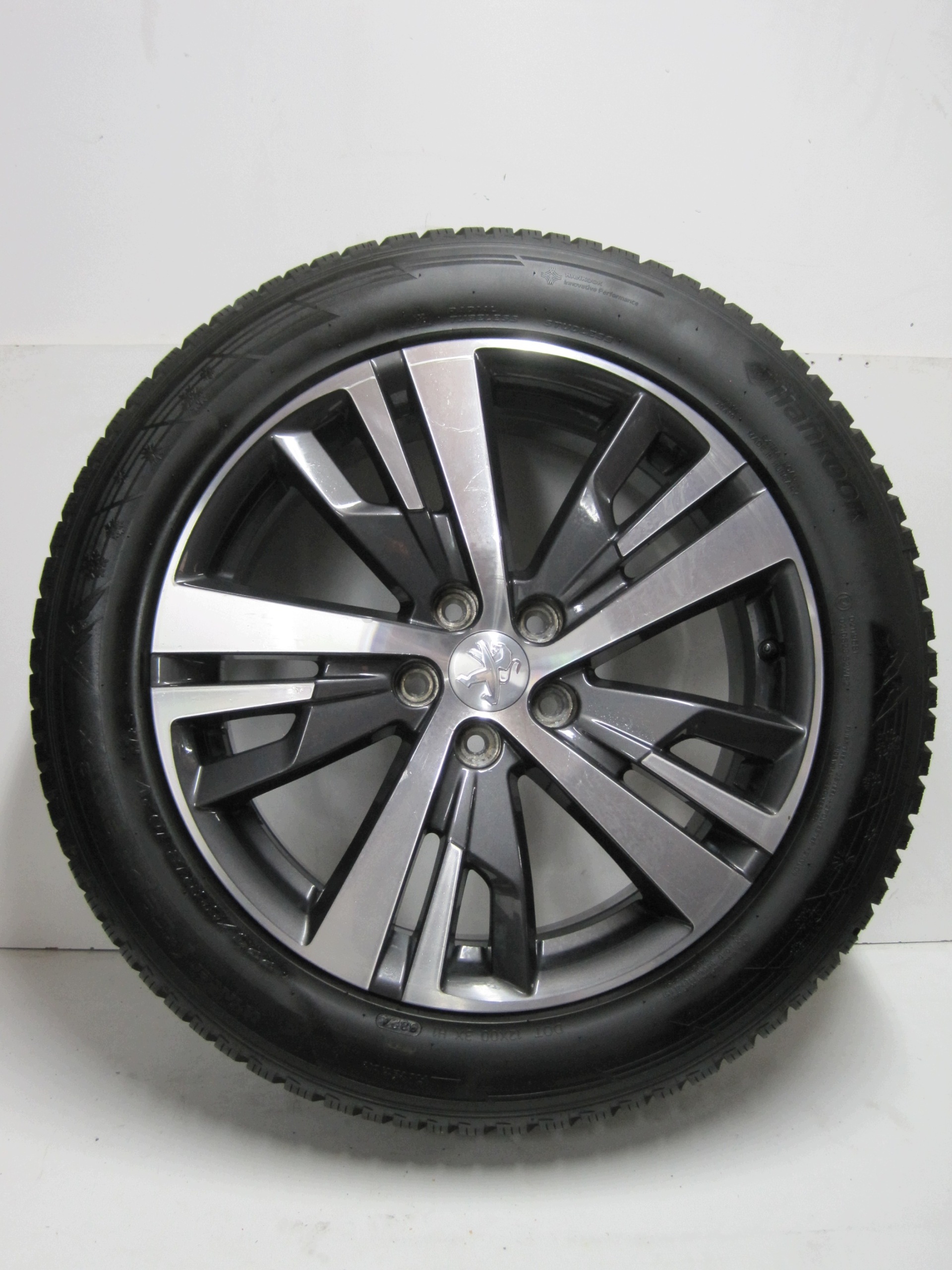 wheels discs tyres PEUGEOT 3008 R18 M+S 6mm
