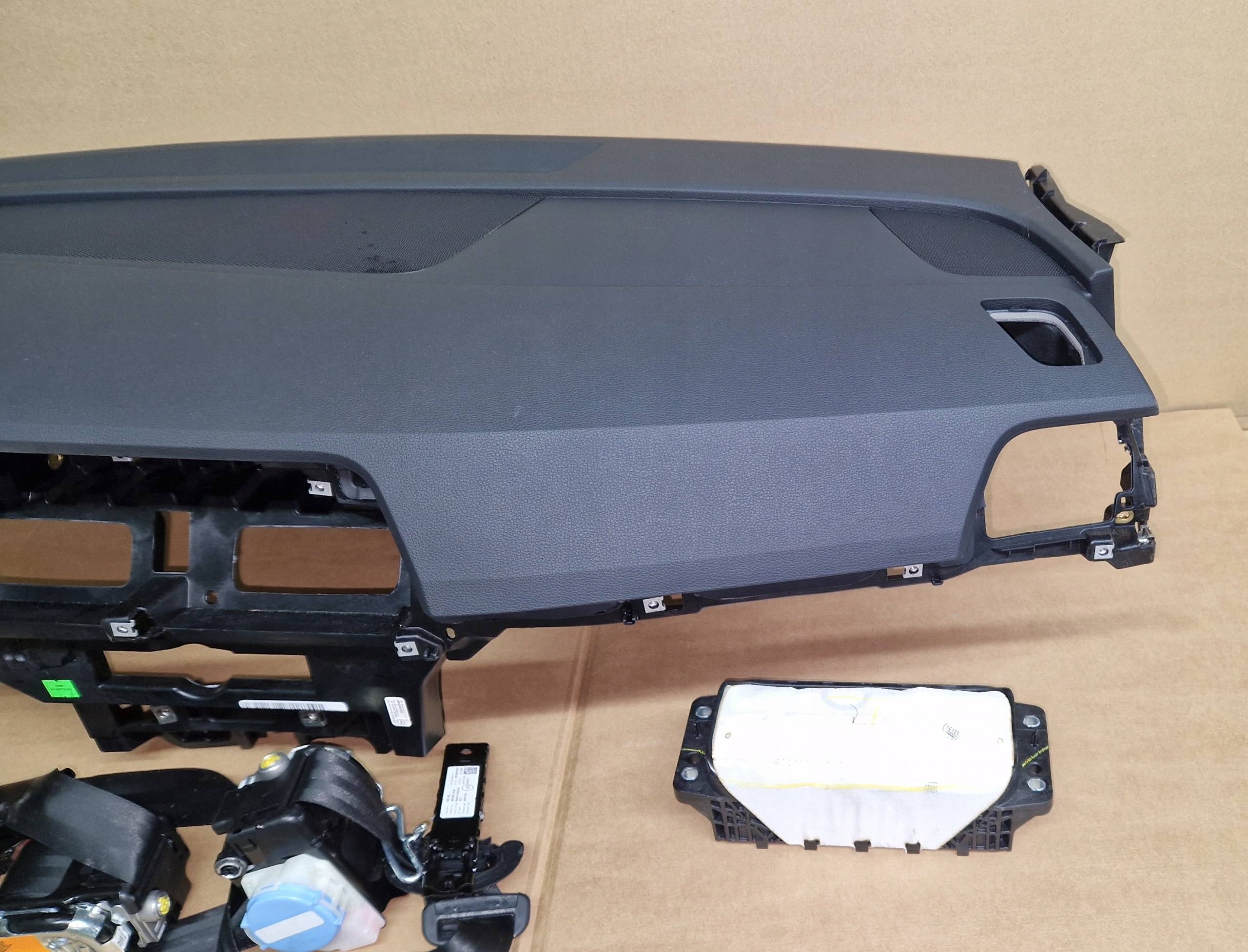 console dashboard instrument panel AUDI Q5 80A LIFT original complete as new