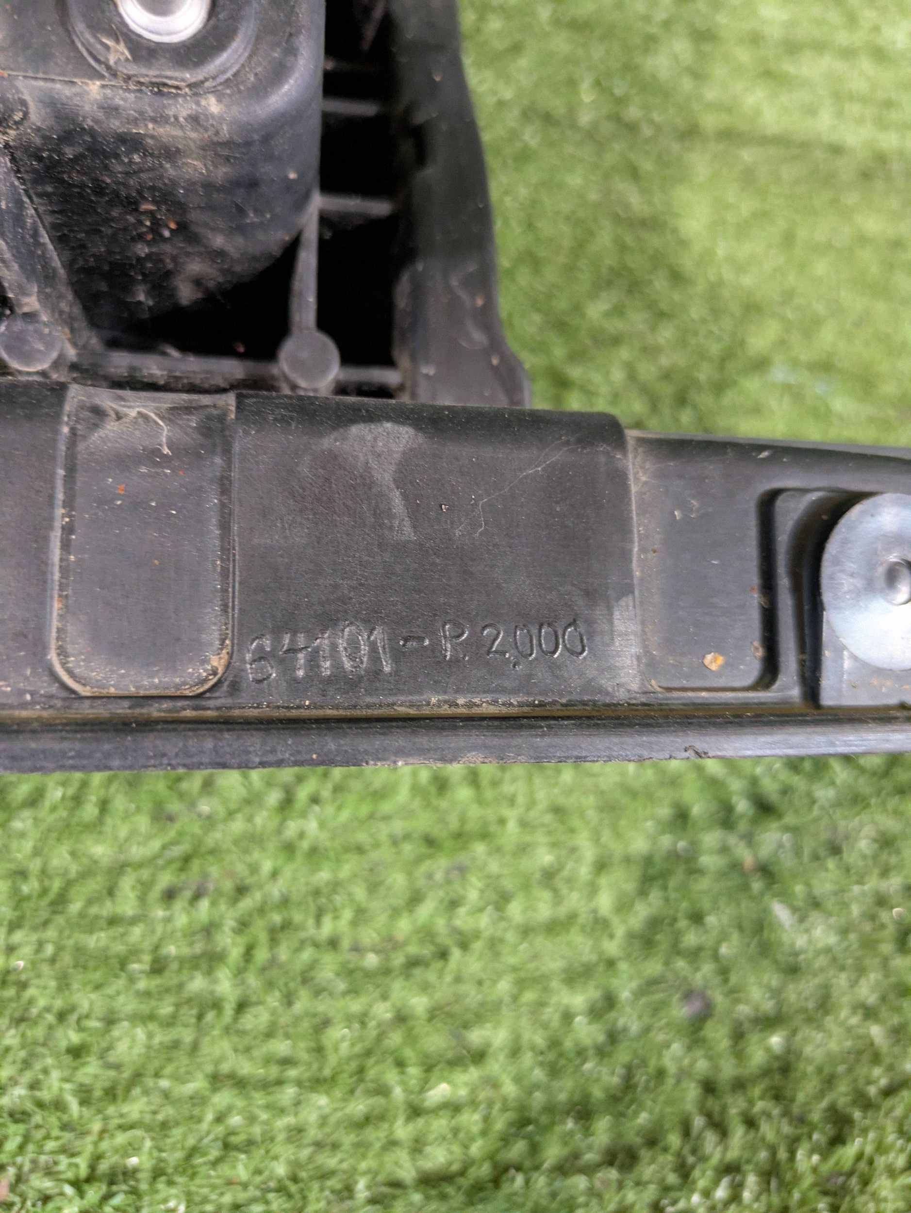 support panel for radiators pillar iron KIA SPORTAGE V NR.P613