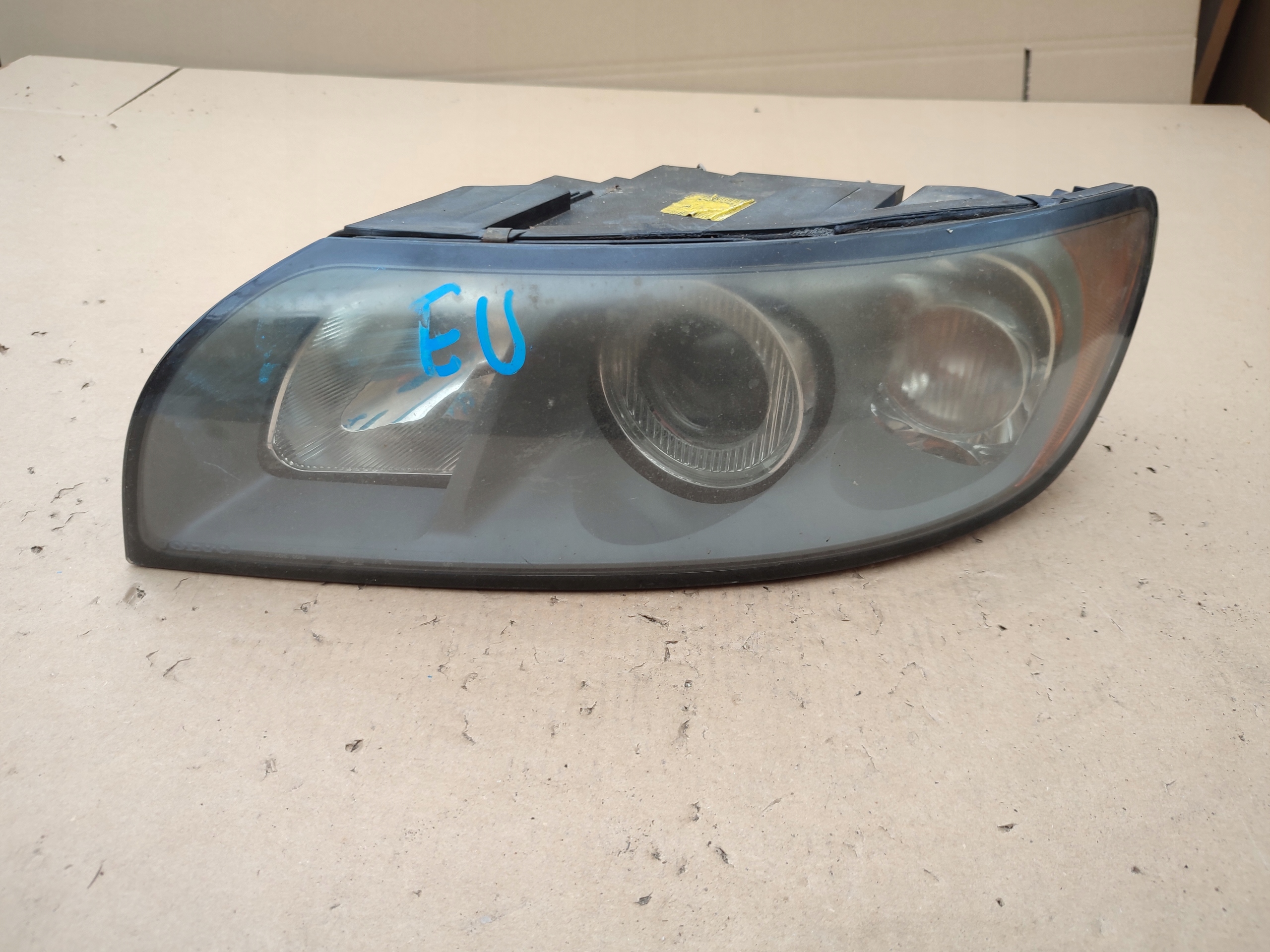 REFLEKTOR light left front left front VOLVO S40 V50 04-07
