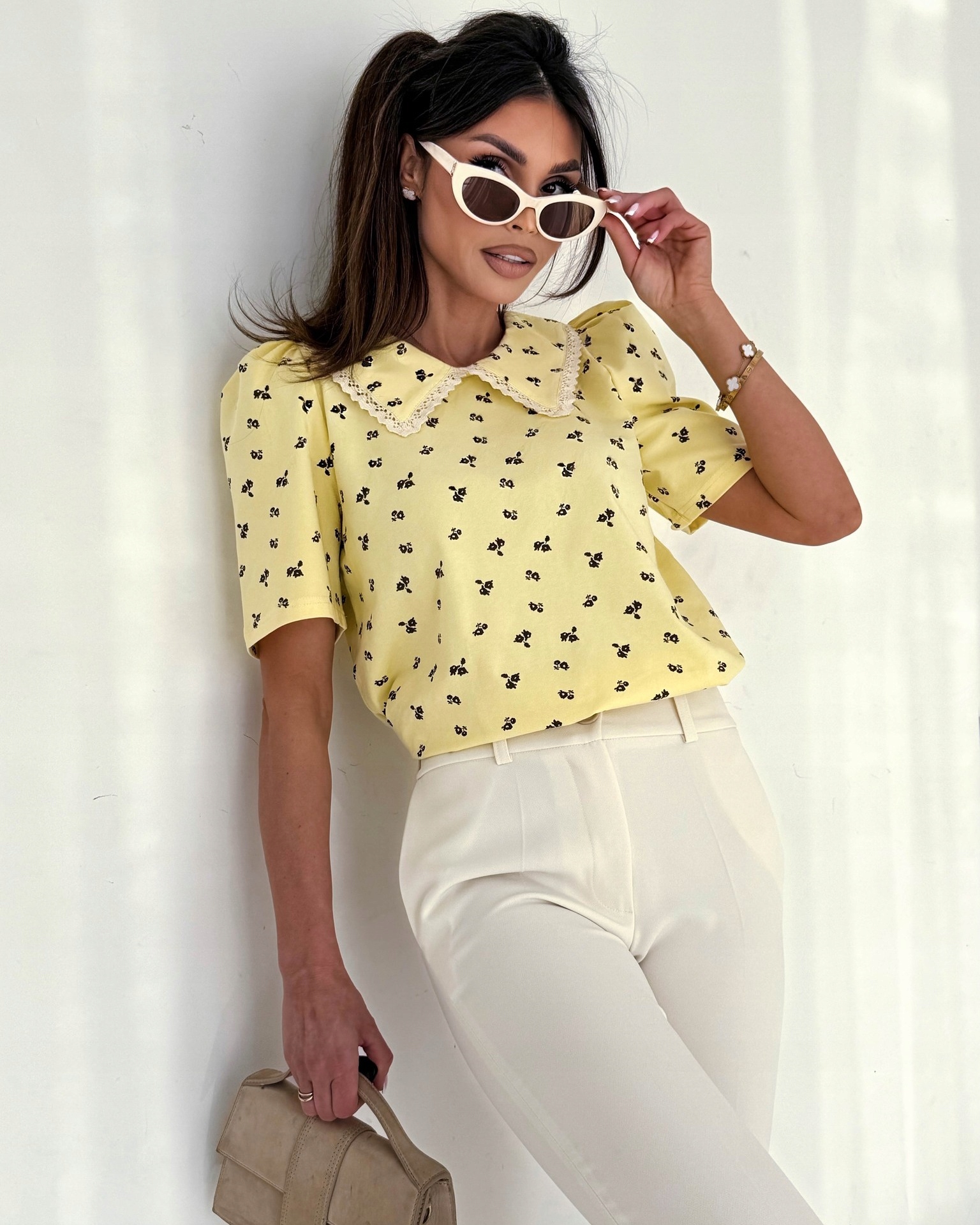 Dámská halenka s límečkem Choco Lolita Selfie žlutá velikost uni