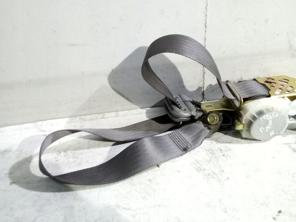 Toyota Previa II 2 tension belt safety right front