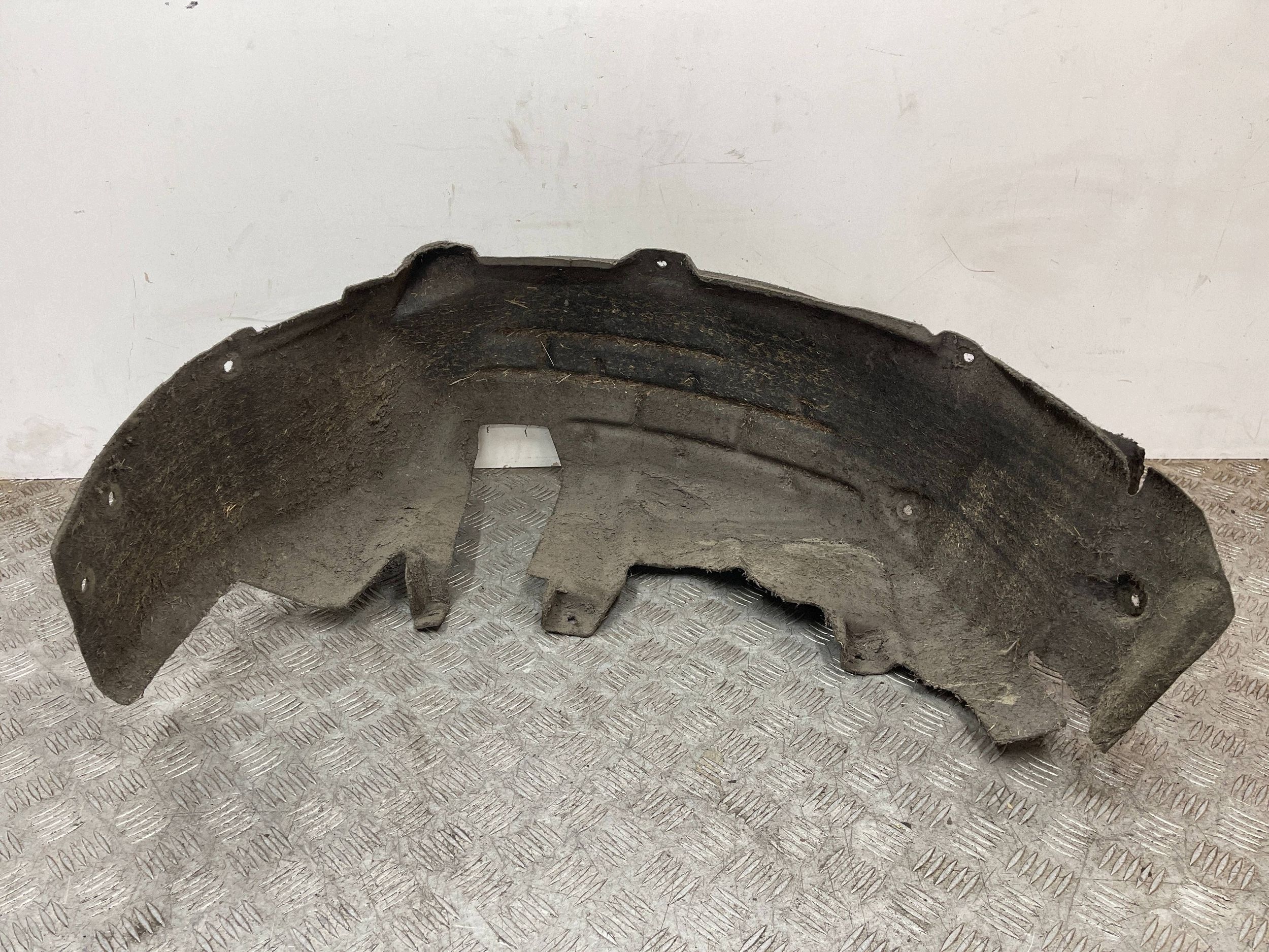 mudguard rear. rear part right FORD TRANSIT COURIER 14