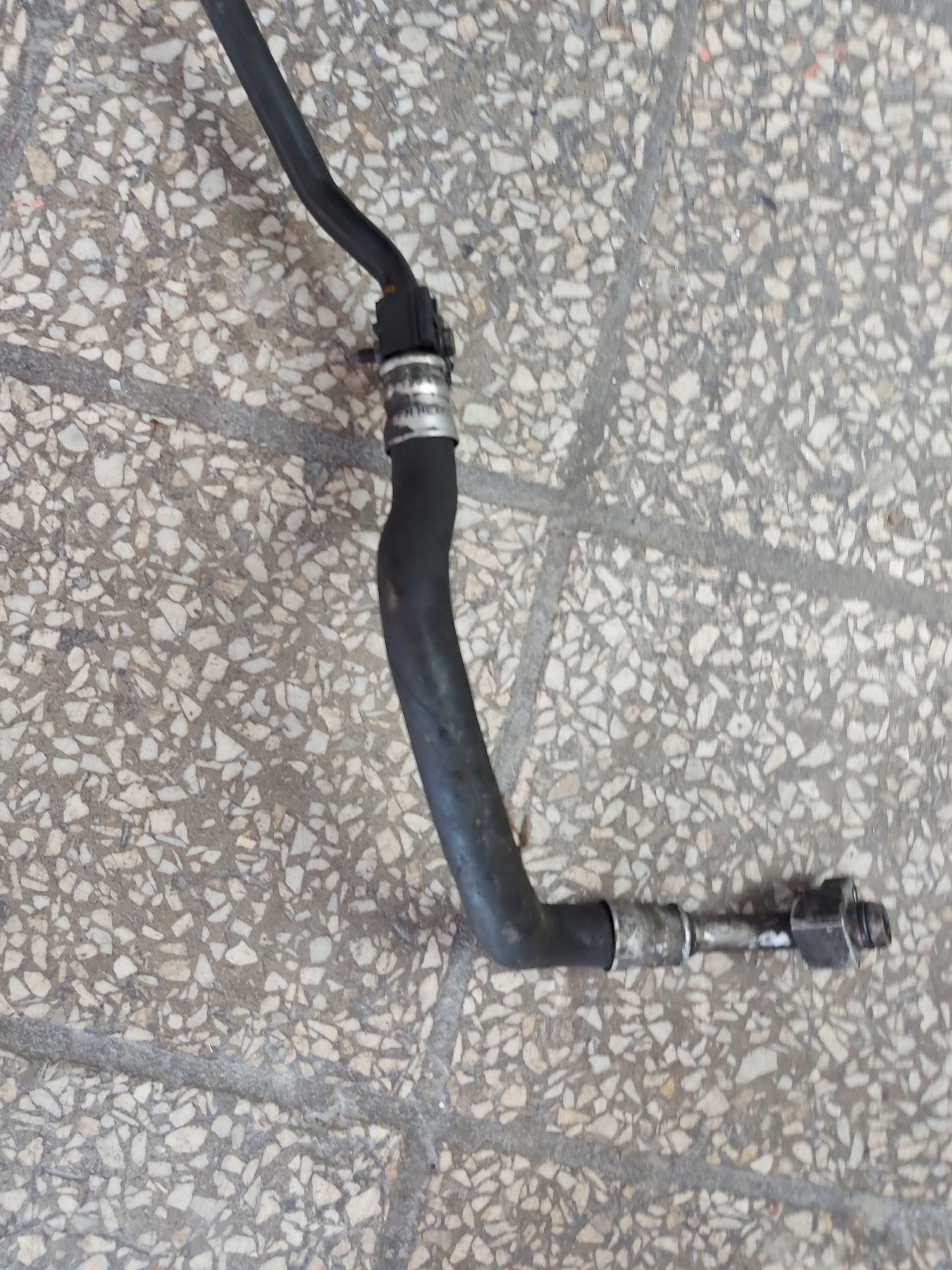 prijenos hladnjaka ulja BMW X5 E70 X6 E71 3.5 D OE