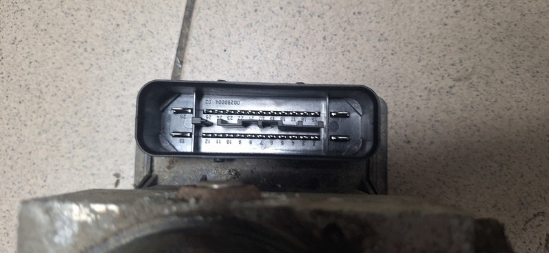 Pompa ABS OPEL ZAFIRA B 10096005903