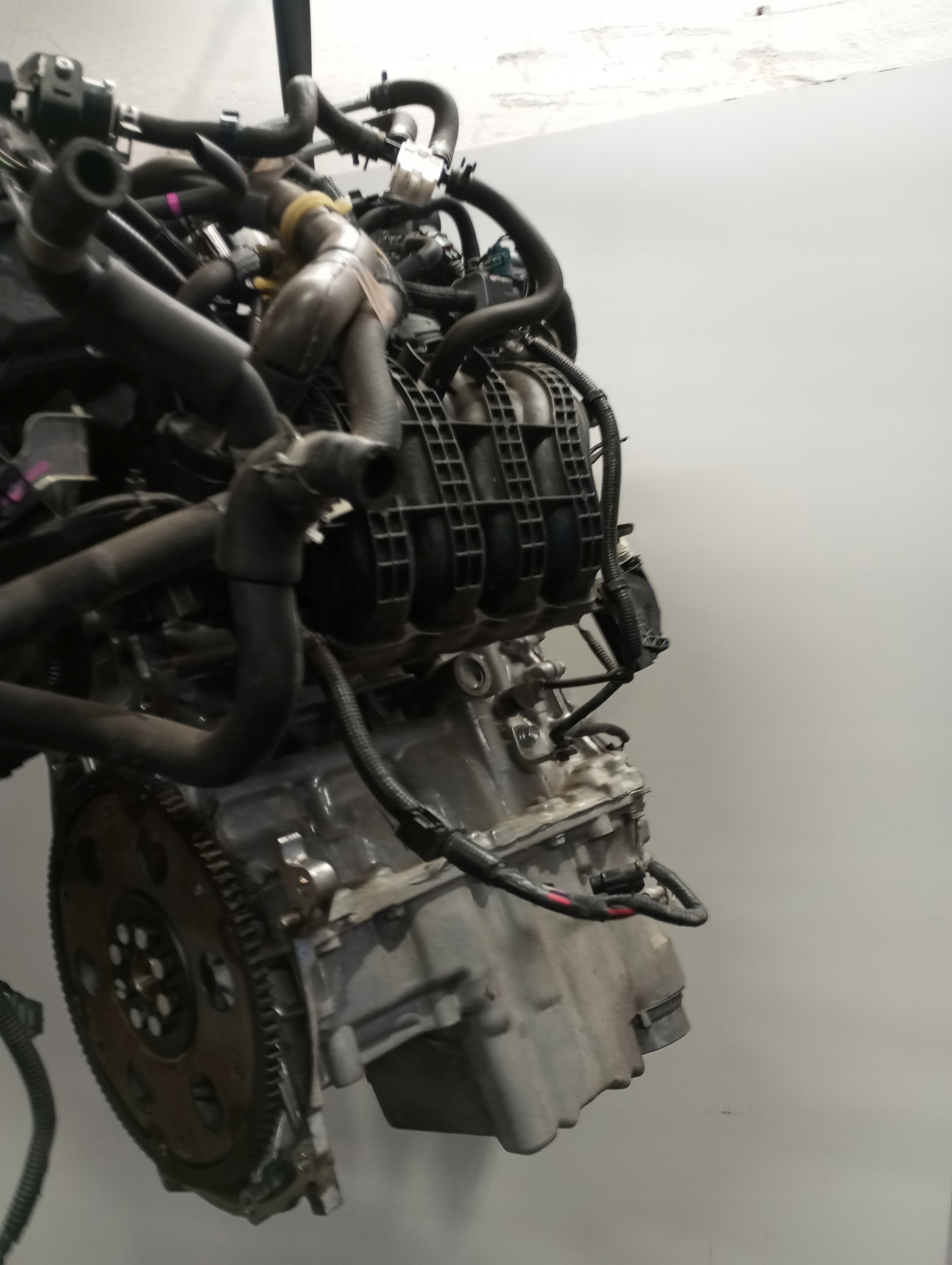 engine MOTOR complete TOYOTA YARIS III 1.5 VVTI 2NR