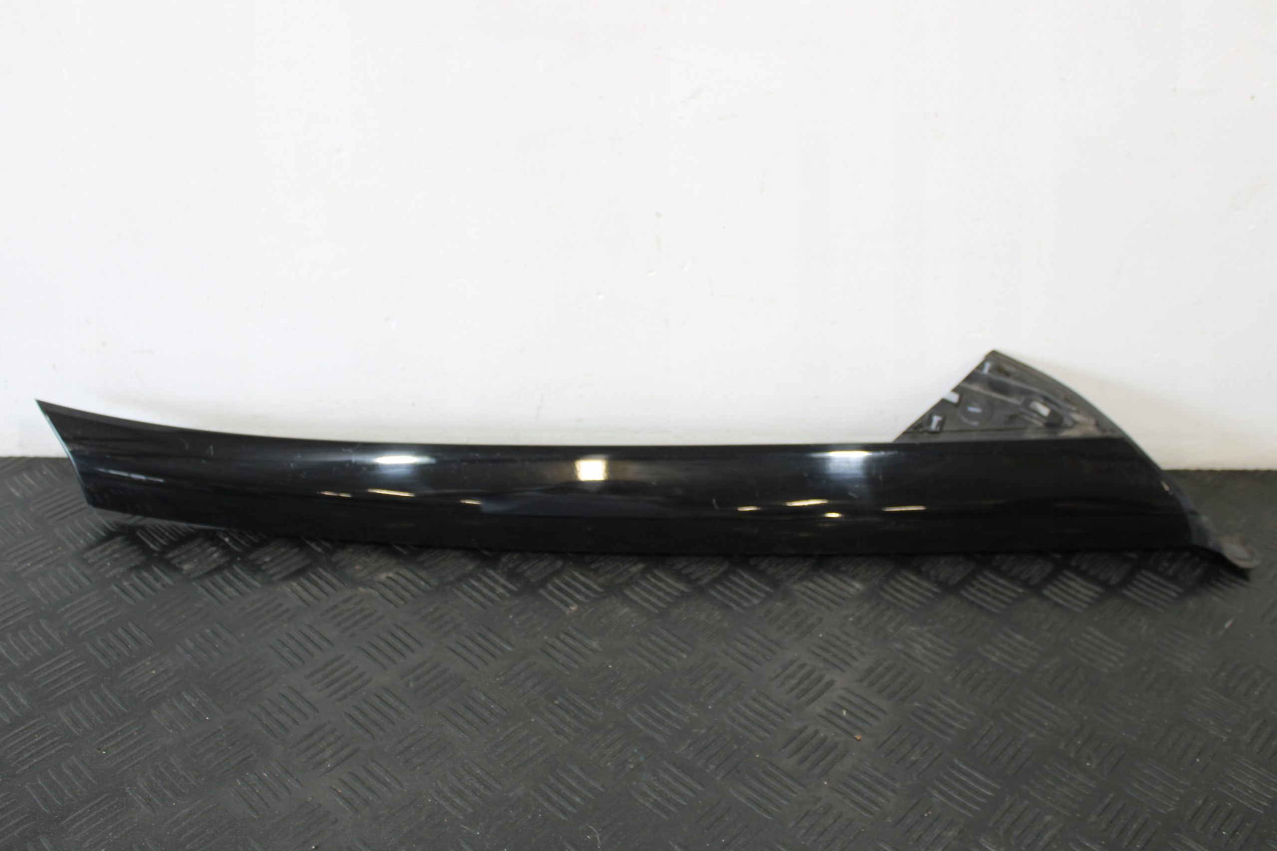 cap cover pillar A left front 9834286480 CITROEN C5 AIRCROSS