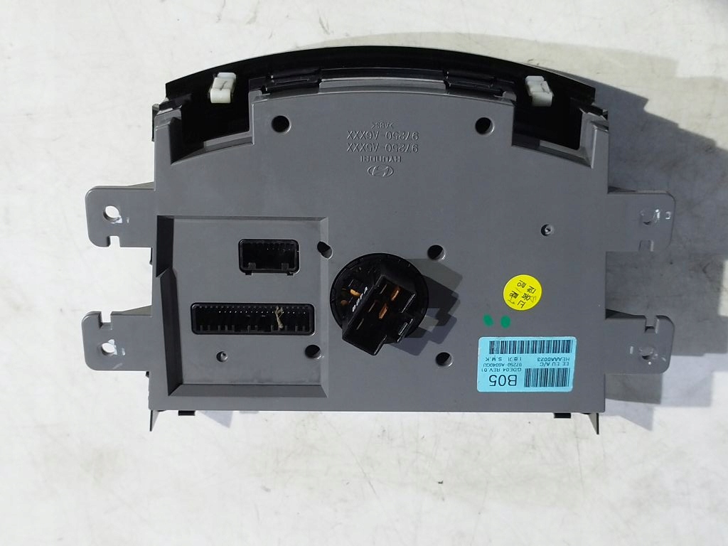 Hyundai i30 II 2 control panel air conditioning devices 97250-A5XXX