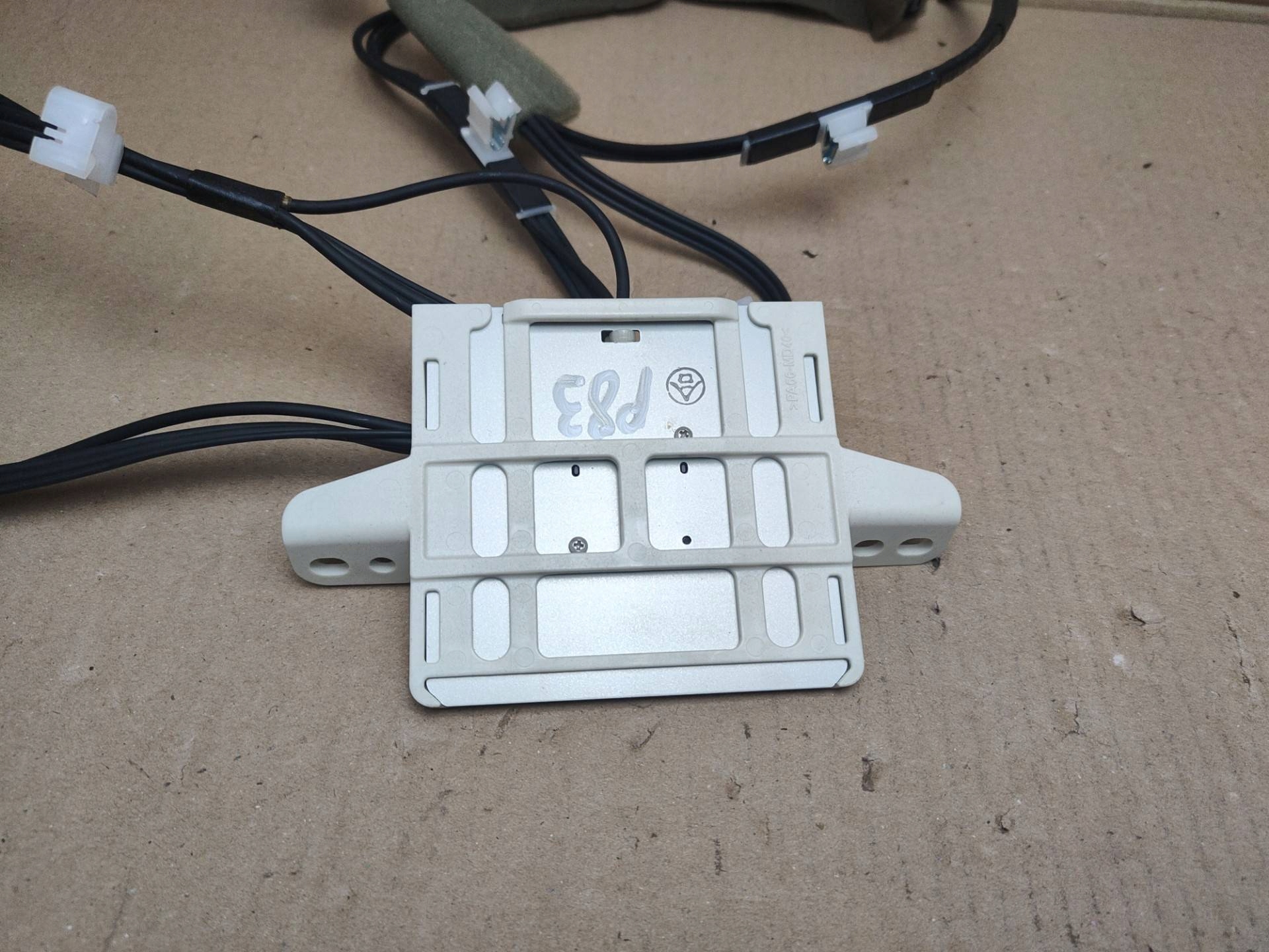 Antenne Navigation Toyota Sienna 3 2011 86860-45030