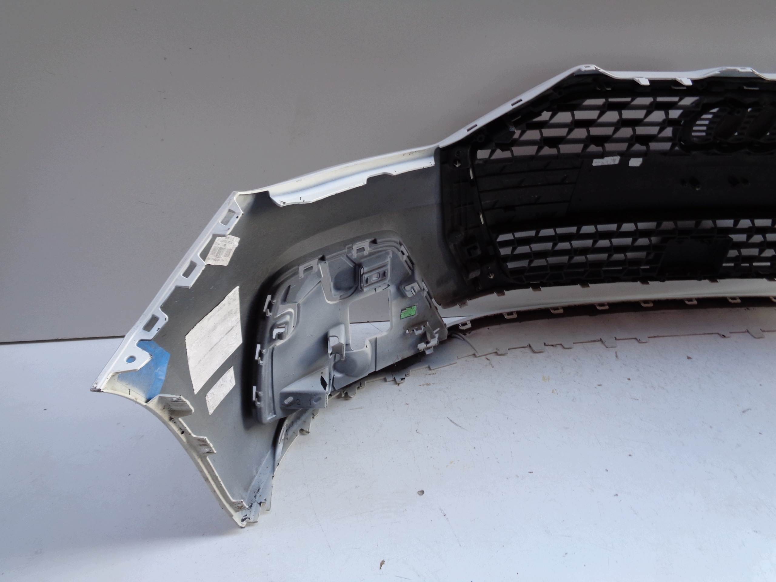 front bumper AUDI A1 II 82A 18- NR 52560