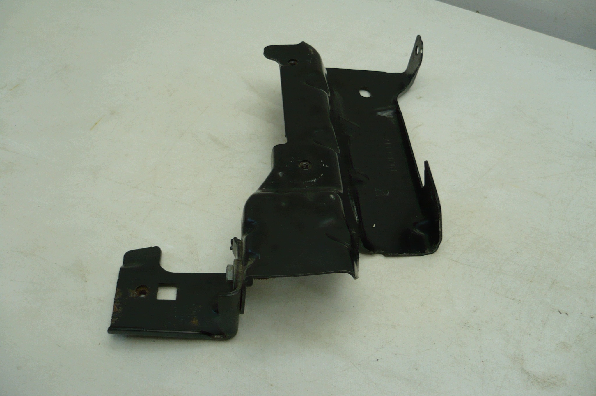 PEUGEOT 508 II 18-> clutch holder support panel for radiators upper