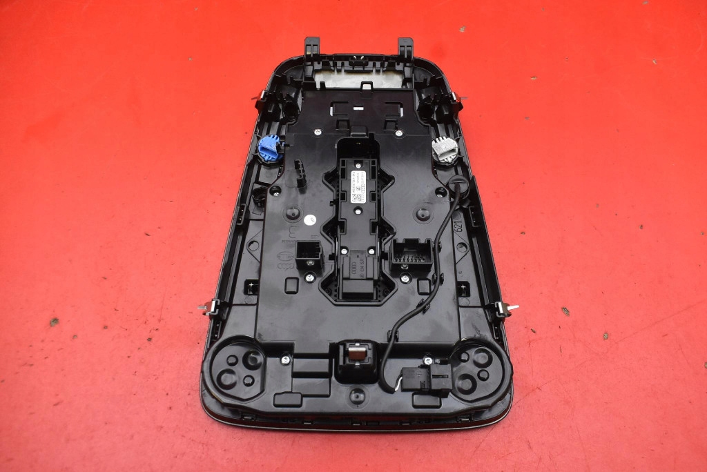 light lighting of the interior front 4K0947135AL AUDI E-TRON 55 18-21