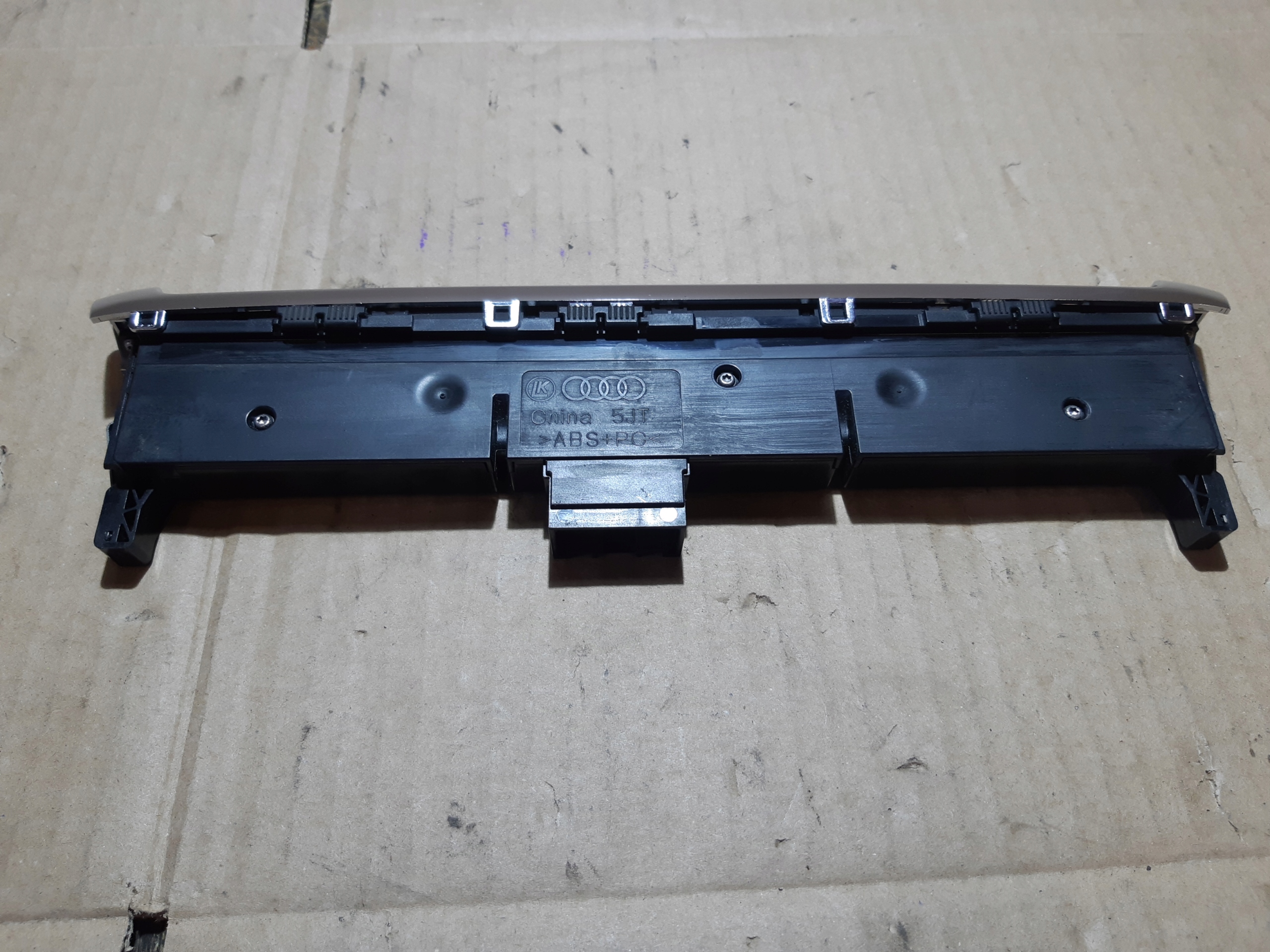 AUDI A3 8V Bedienteil PRZYCISKI 8V0925301AT
