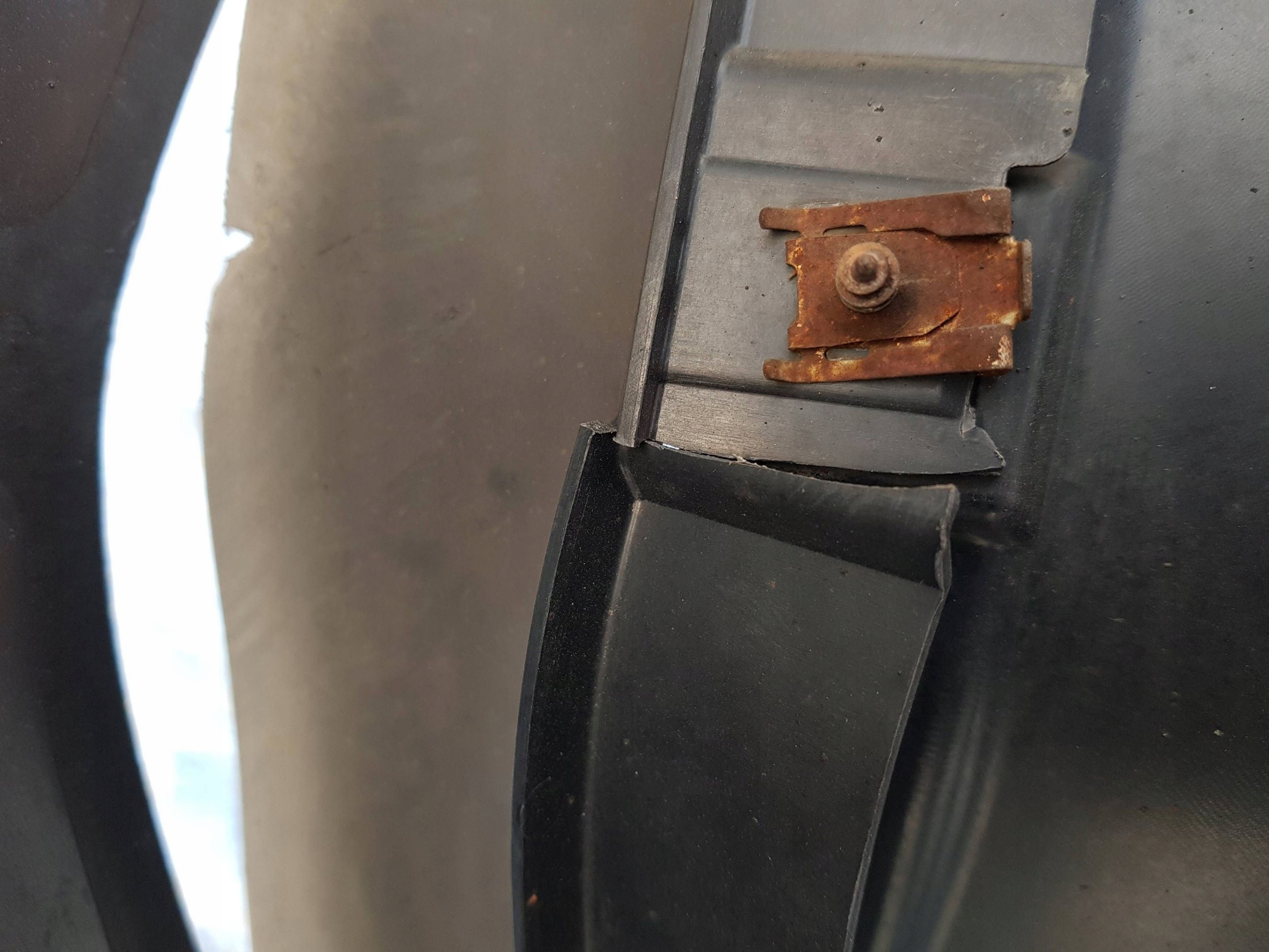 mudguard front front left BMW 5 F10 F11