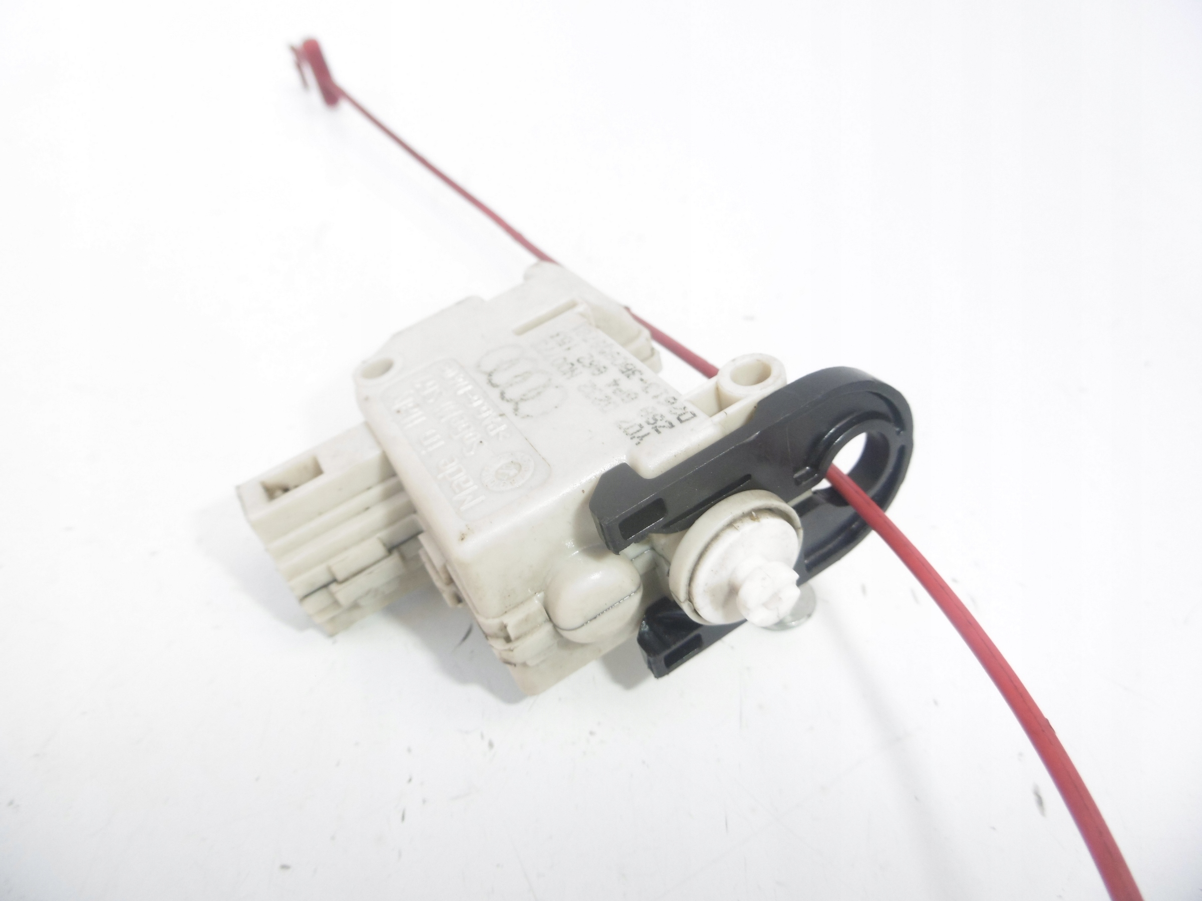 Dämpfer Motor Klappen Tankklappe AUDI A3 8P